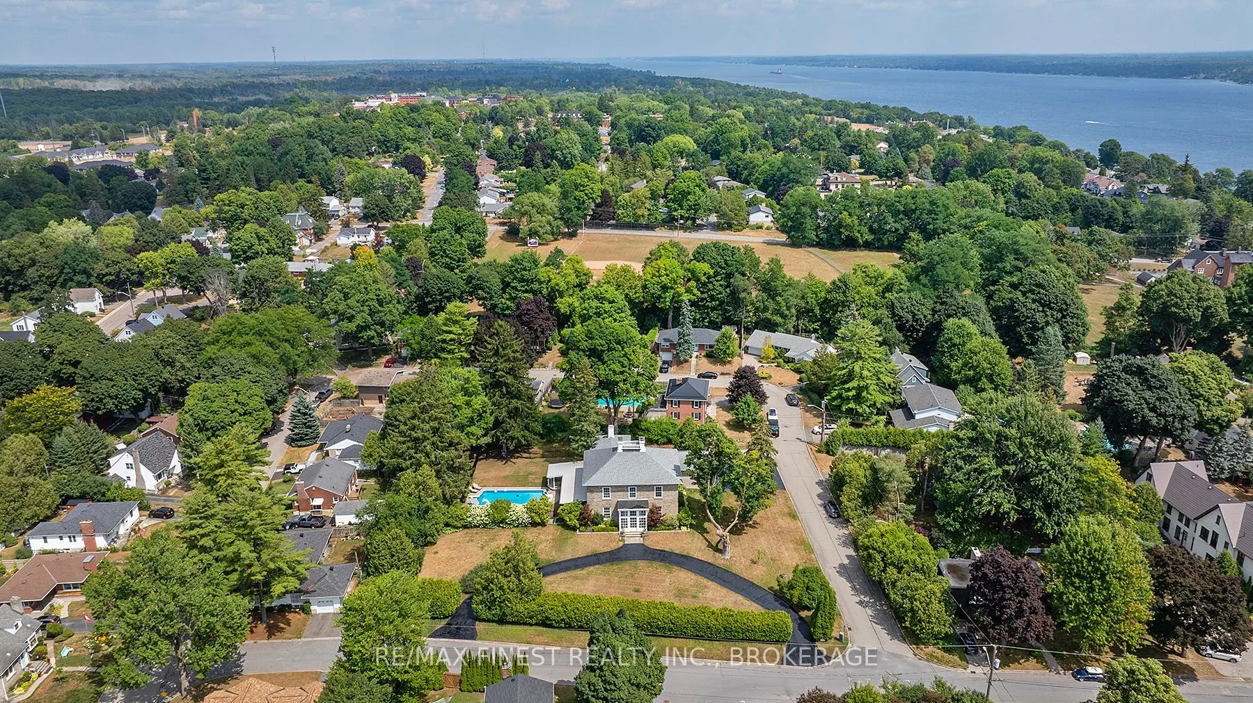 55 Cochrane Drive