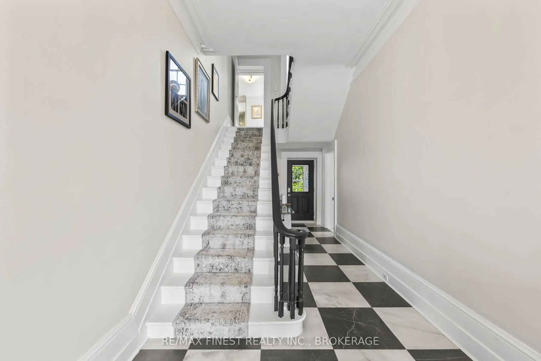 55 Cochrane Drive