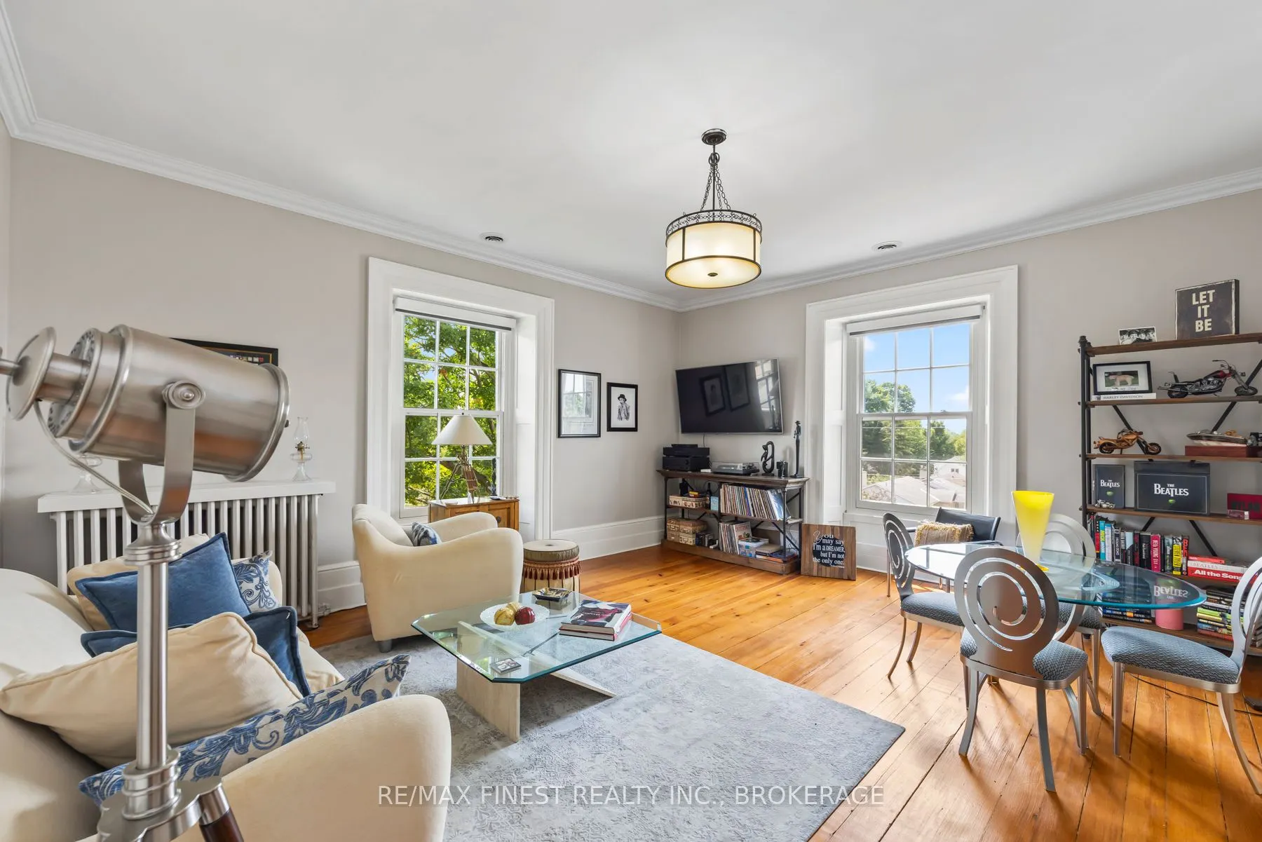 55 Cochrane Drive