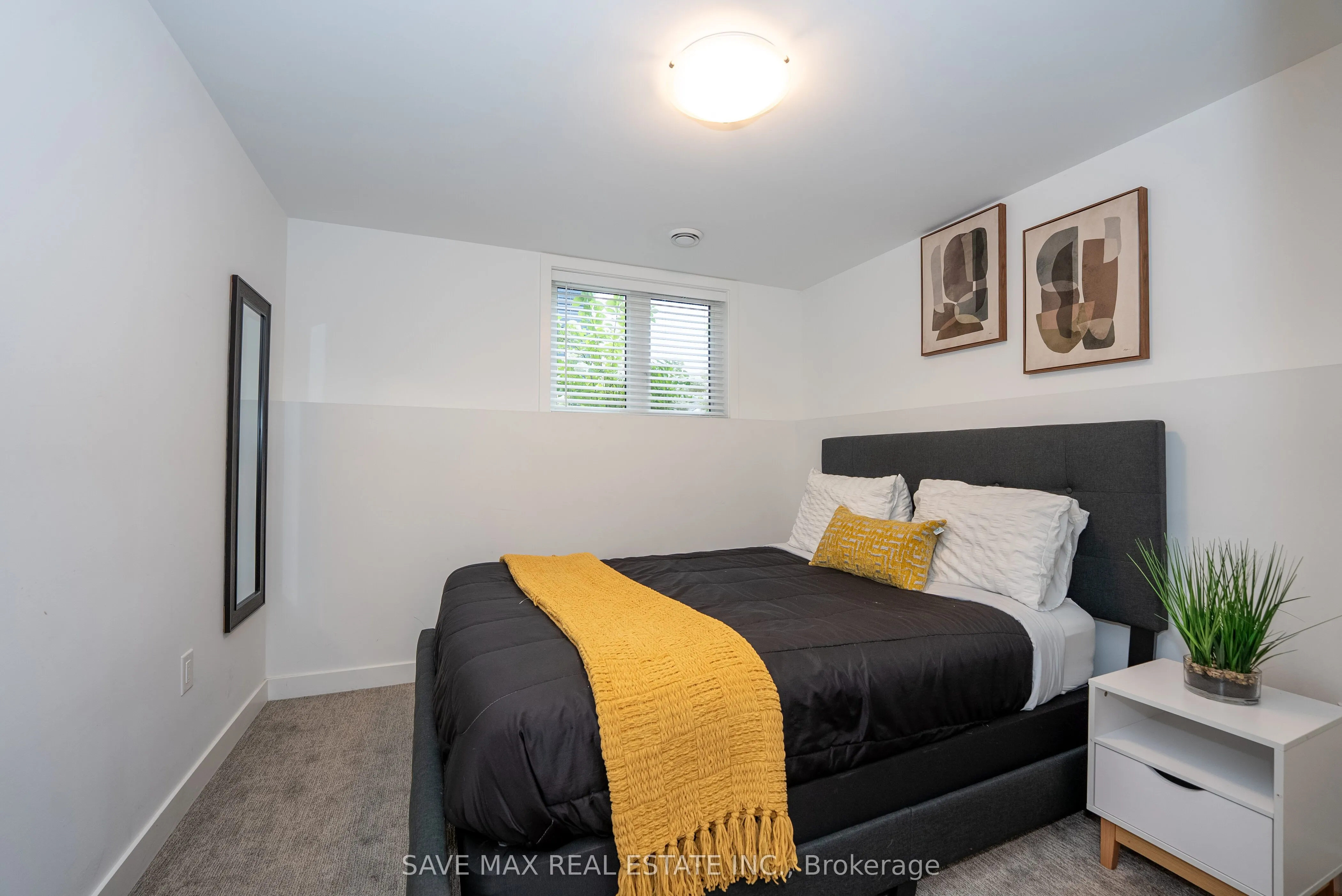 781 Clare Avenue E, #211