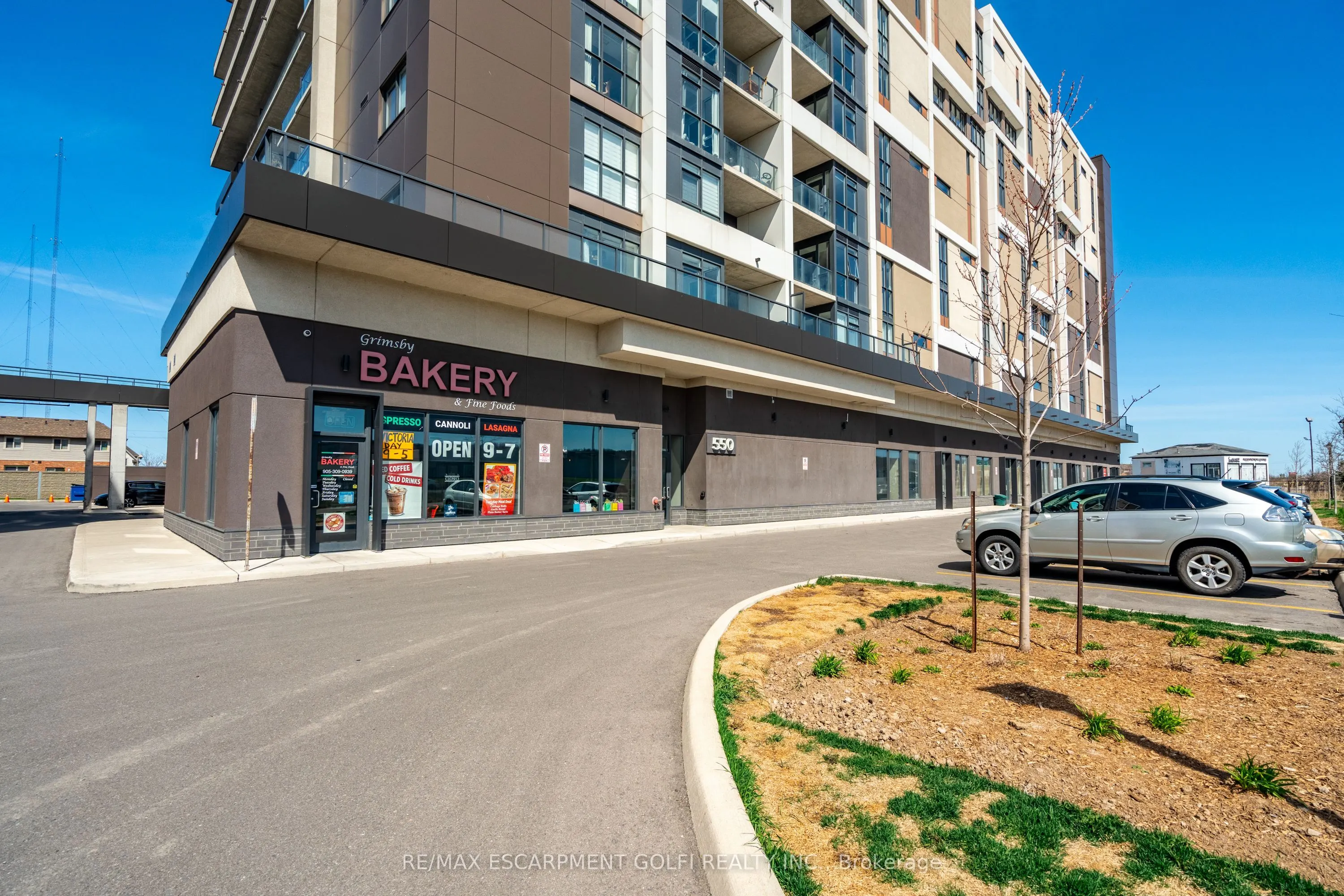 560 North Service Road, #505