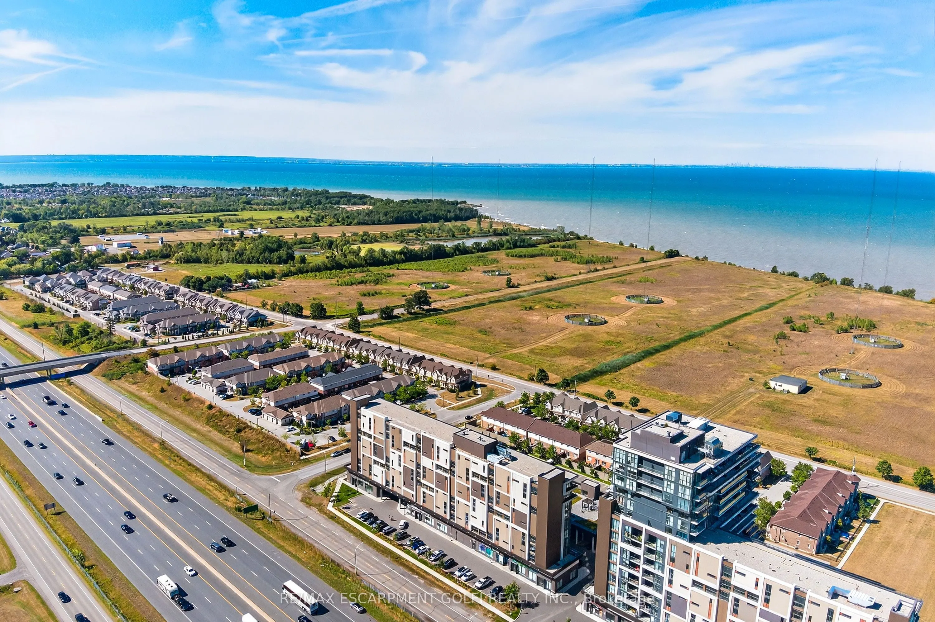 560 North Service Road, #505