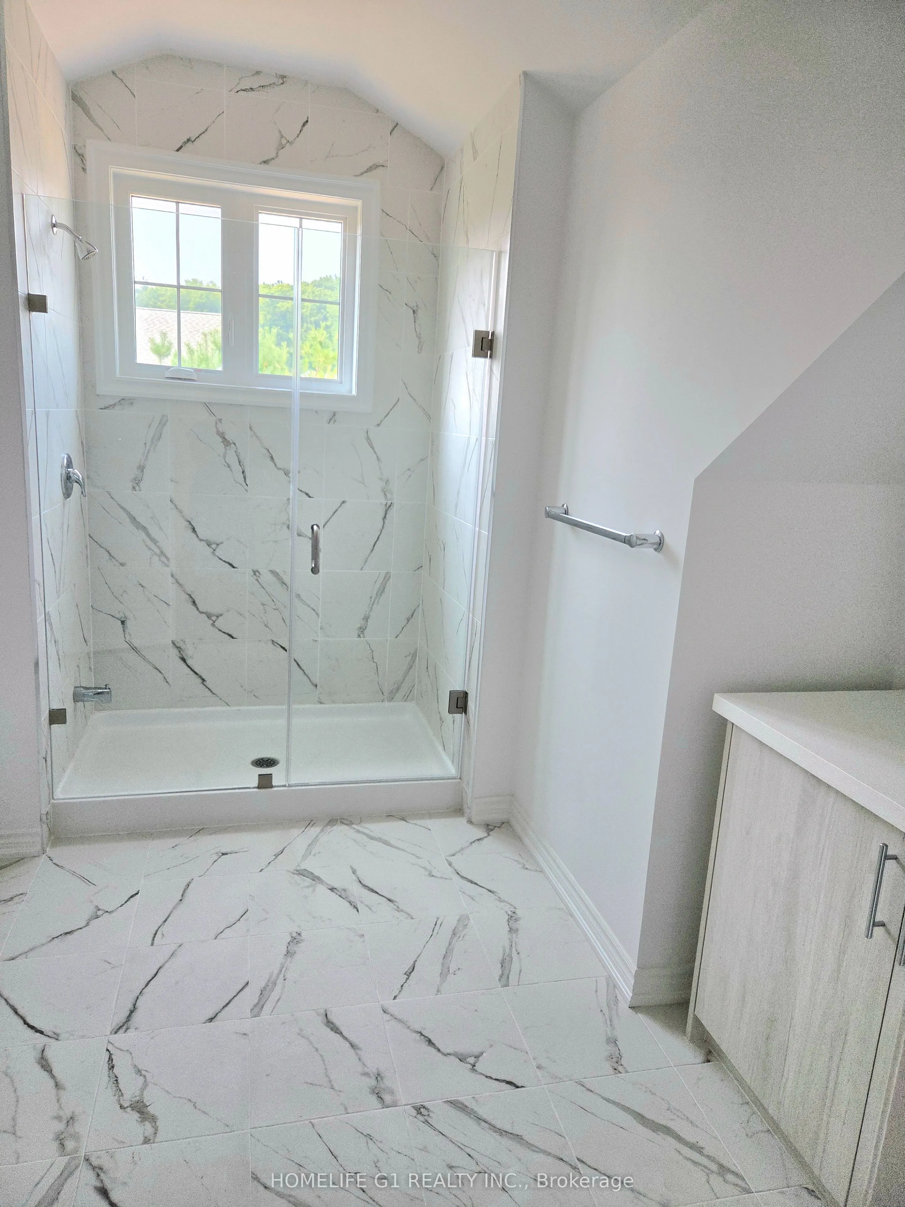 3 Turnberry Court, #3