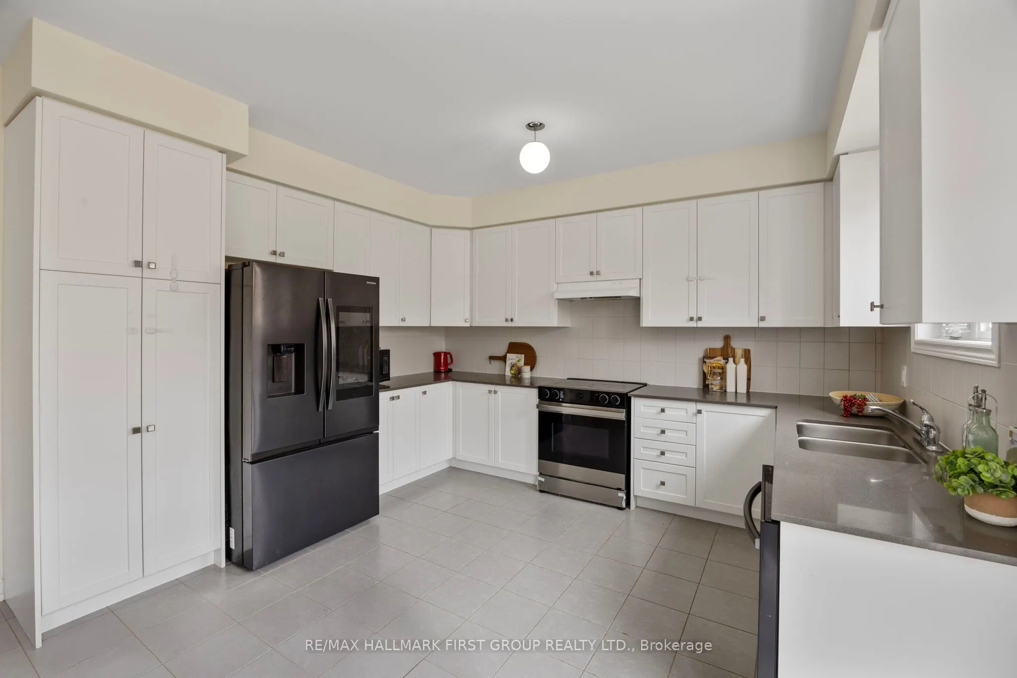 821 Steinberg Court