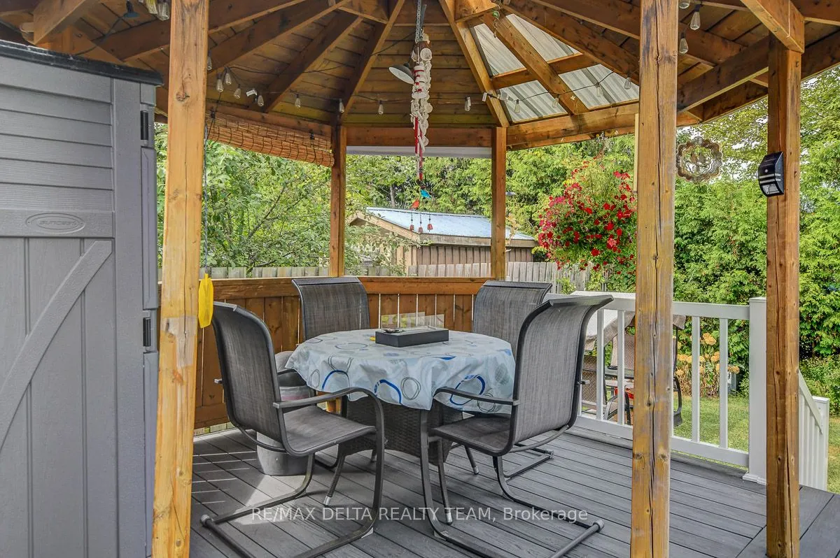 22 Castlebeau Street