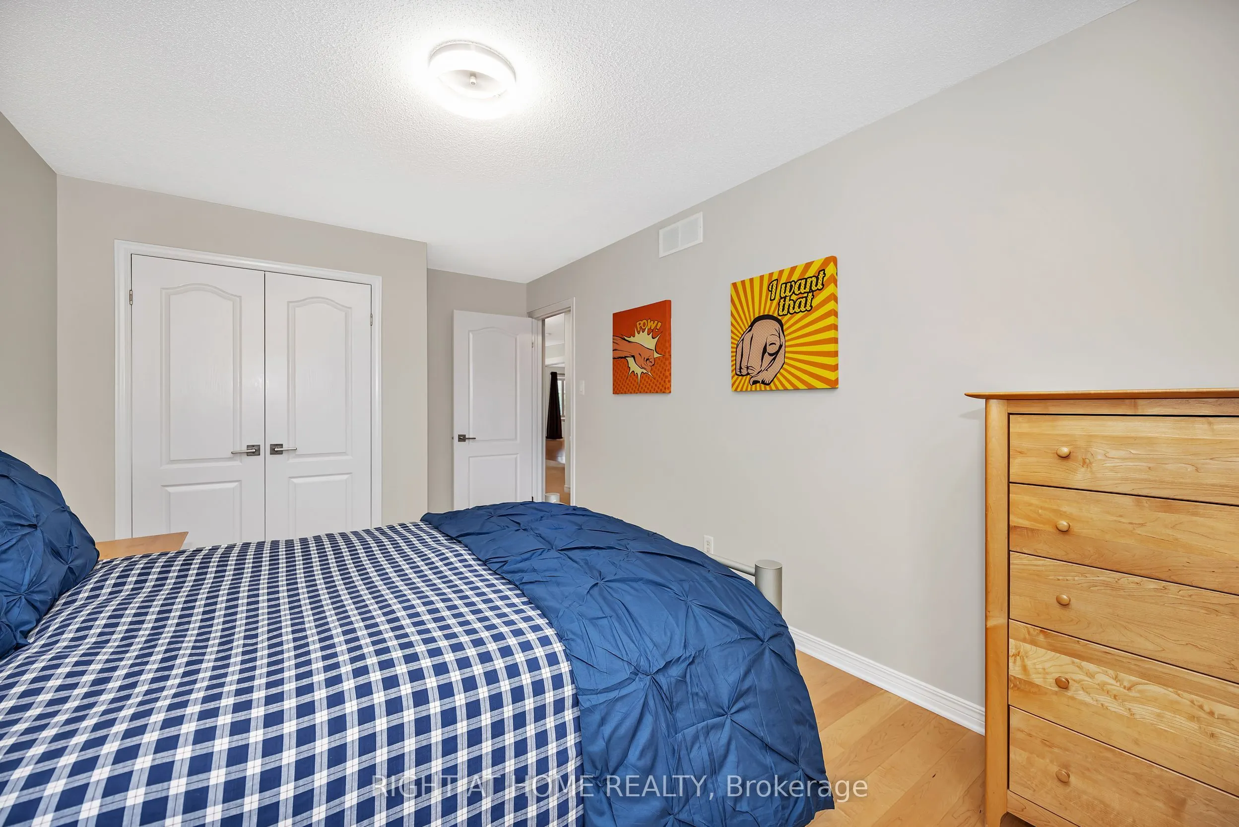 3727 Mountain Meadows Crescent