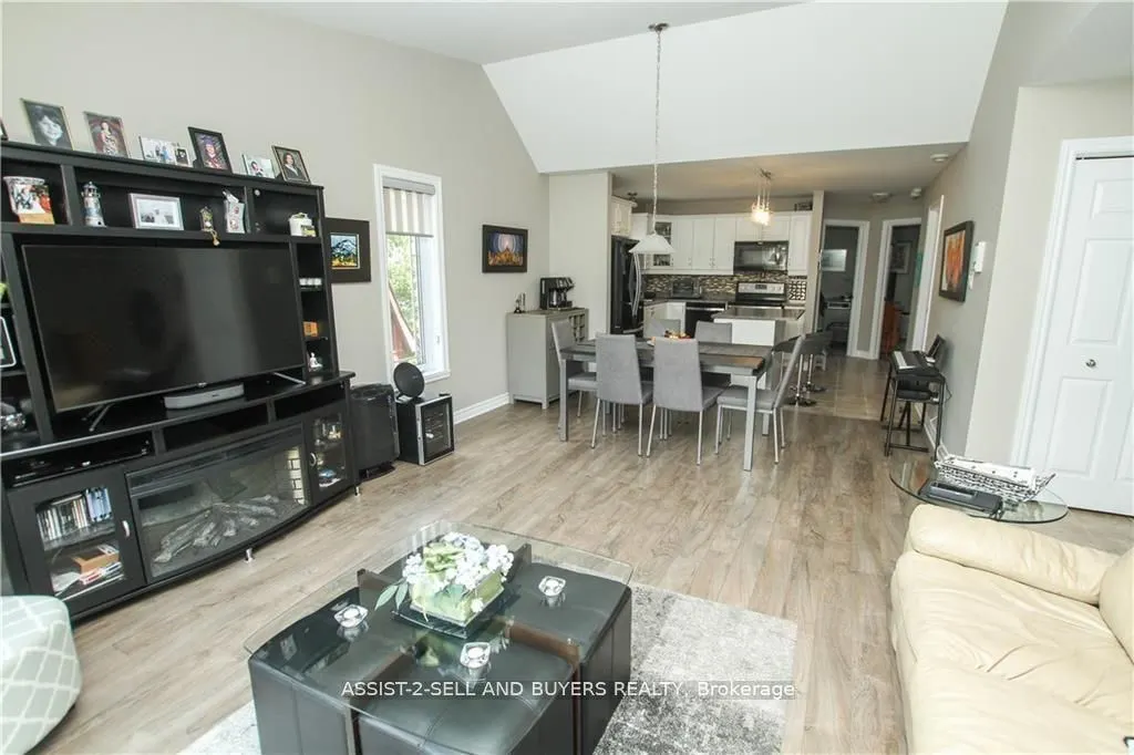 226 First Street E, #214
