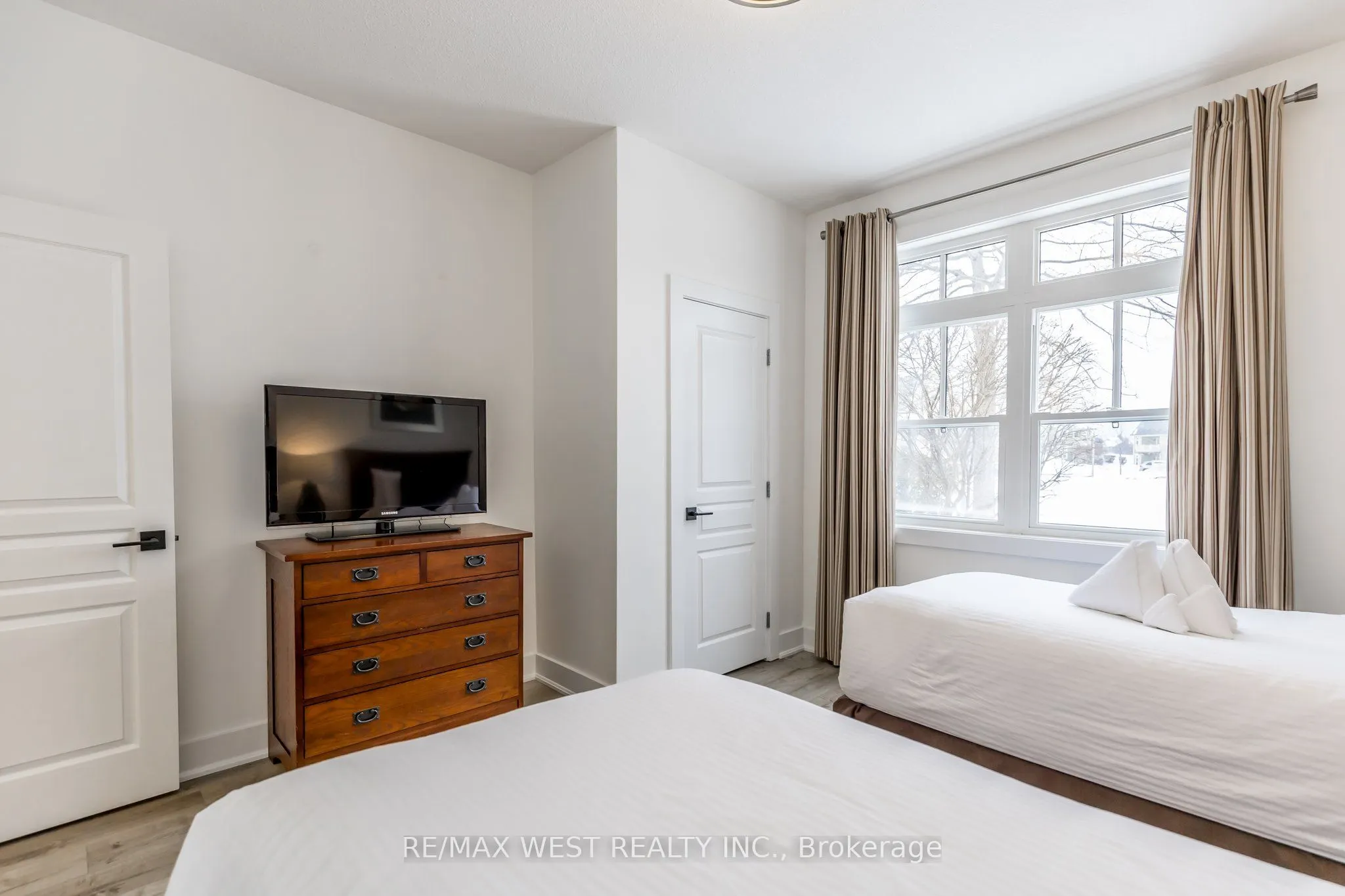 125 Fairway Court, #119