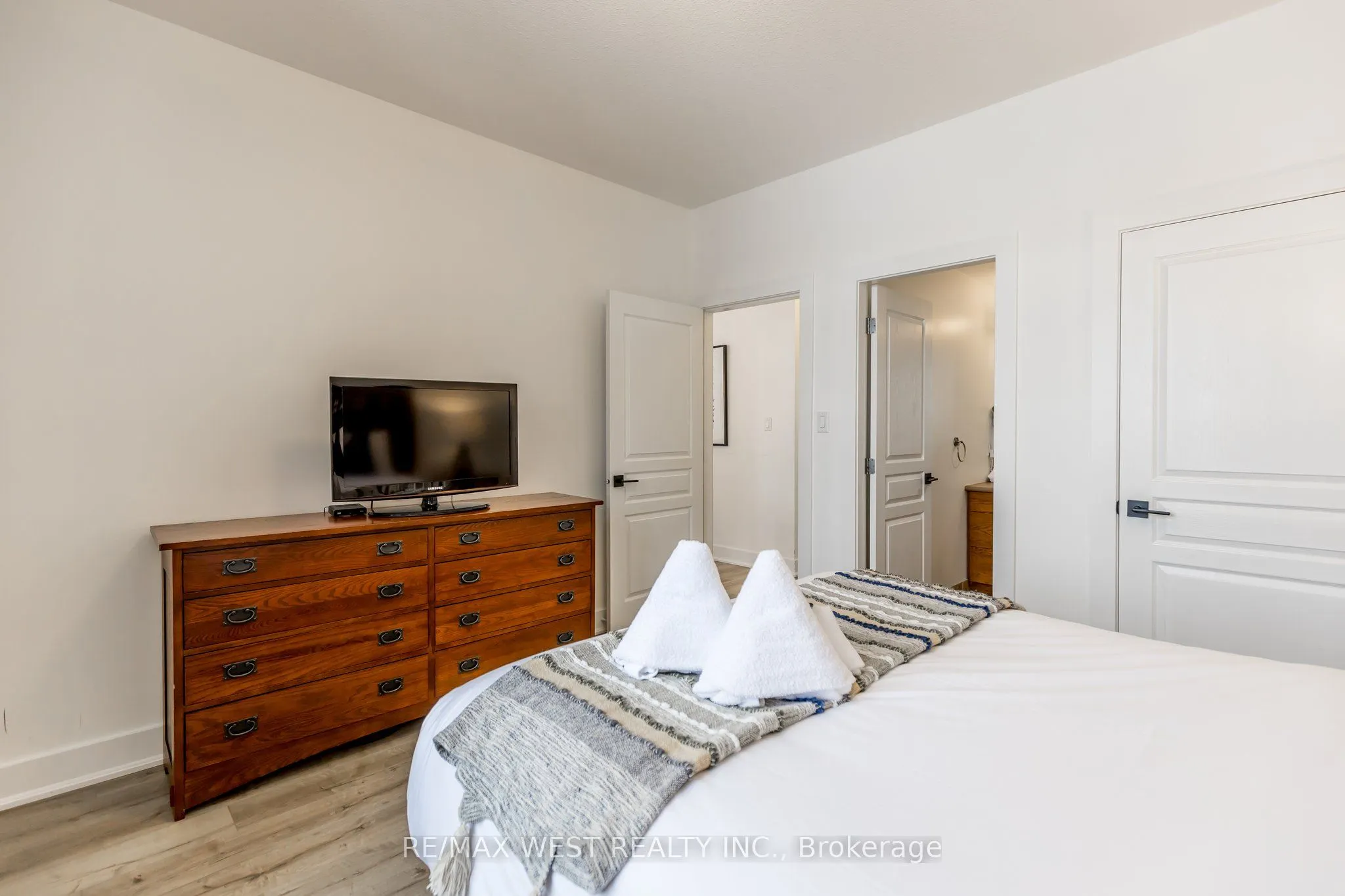 125 Fairway Court, #119