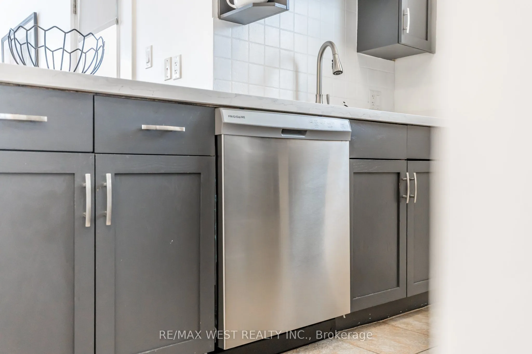125 Fairway Court, #119