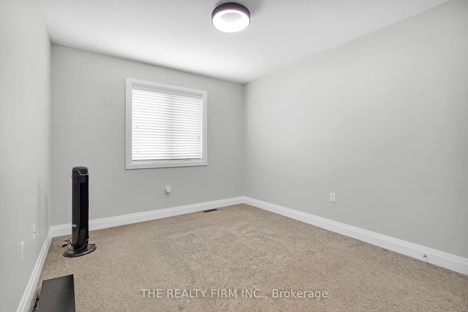 383 Tansbury Street