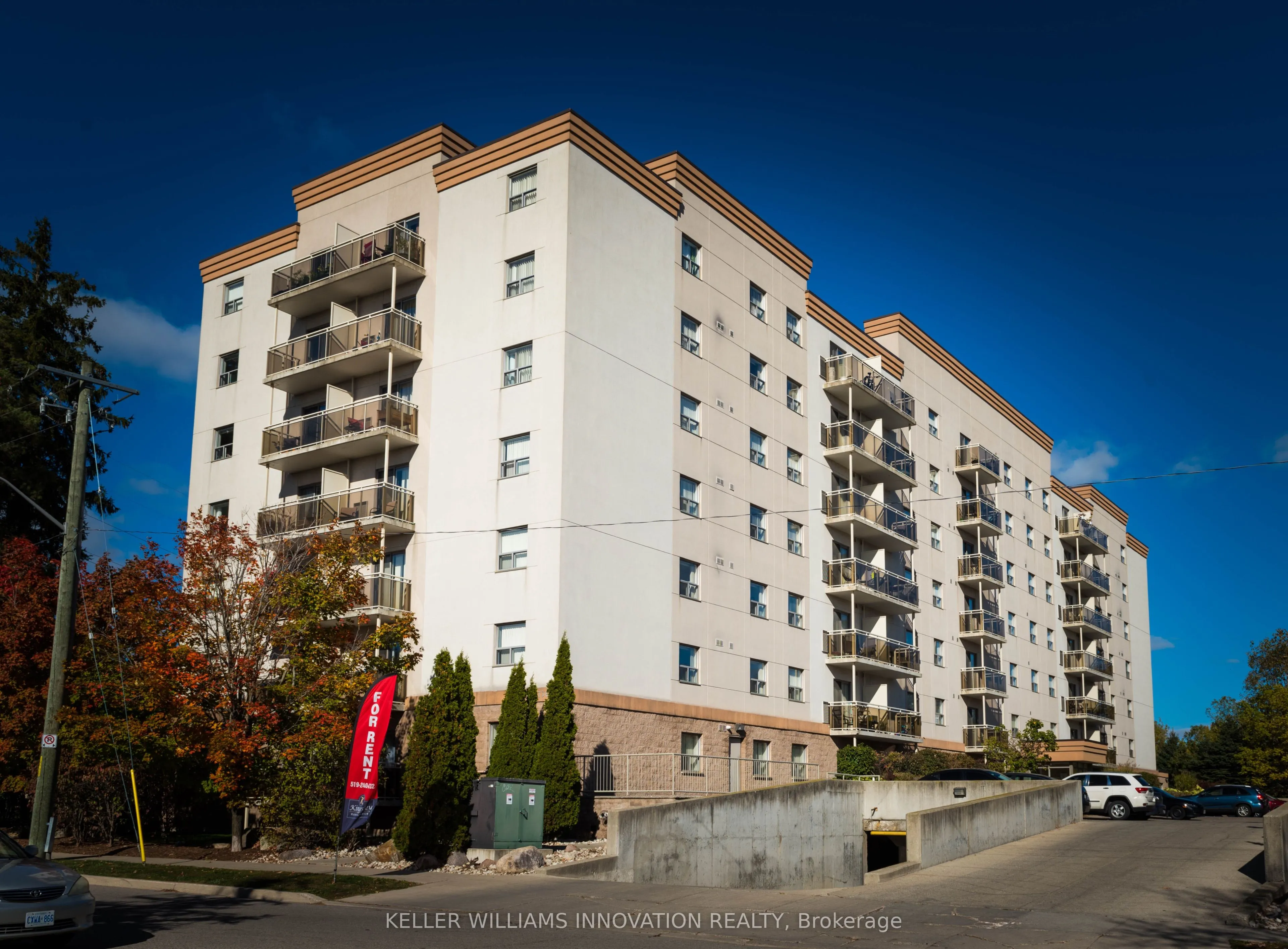 736 Old Albert Street, #204