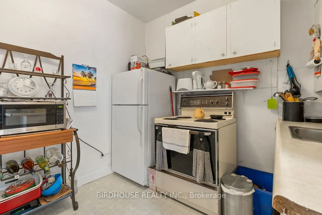 70 Ridout Street