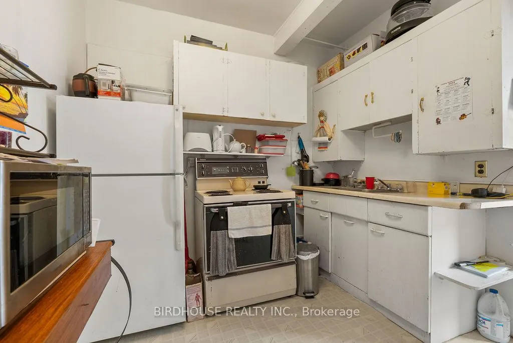70 Ridout Street