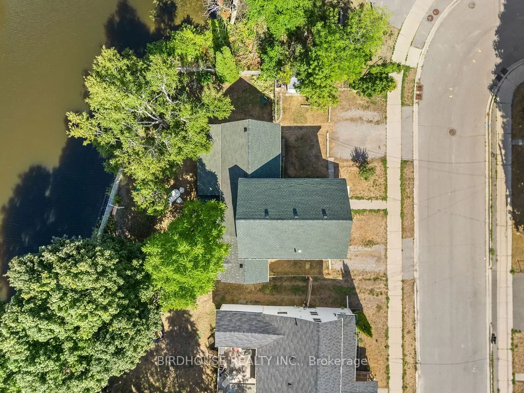 70 Ridout Street