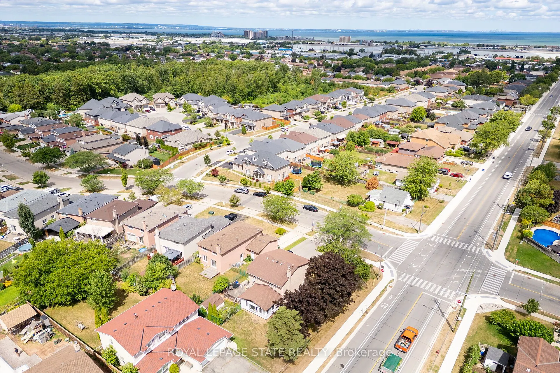 35 Macintosh Drive