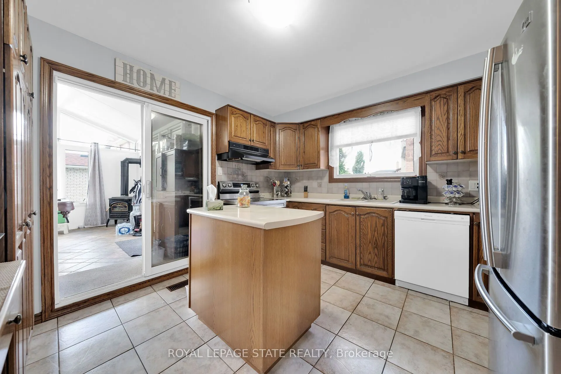 35 Macintosh Drive