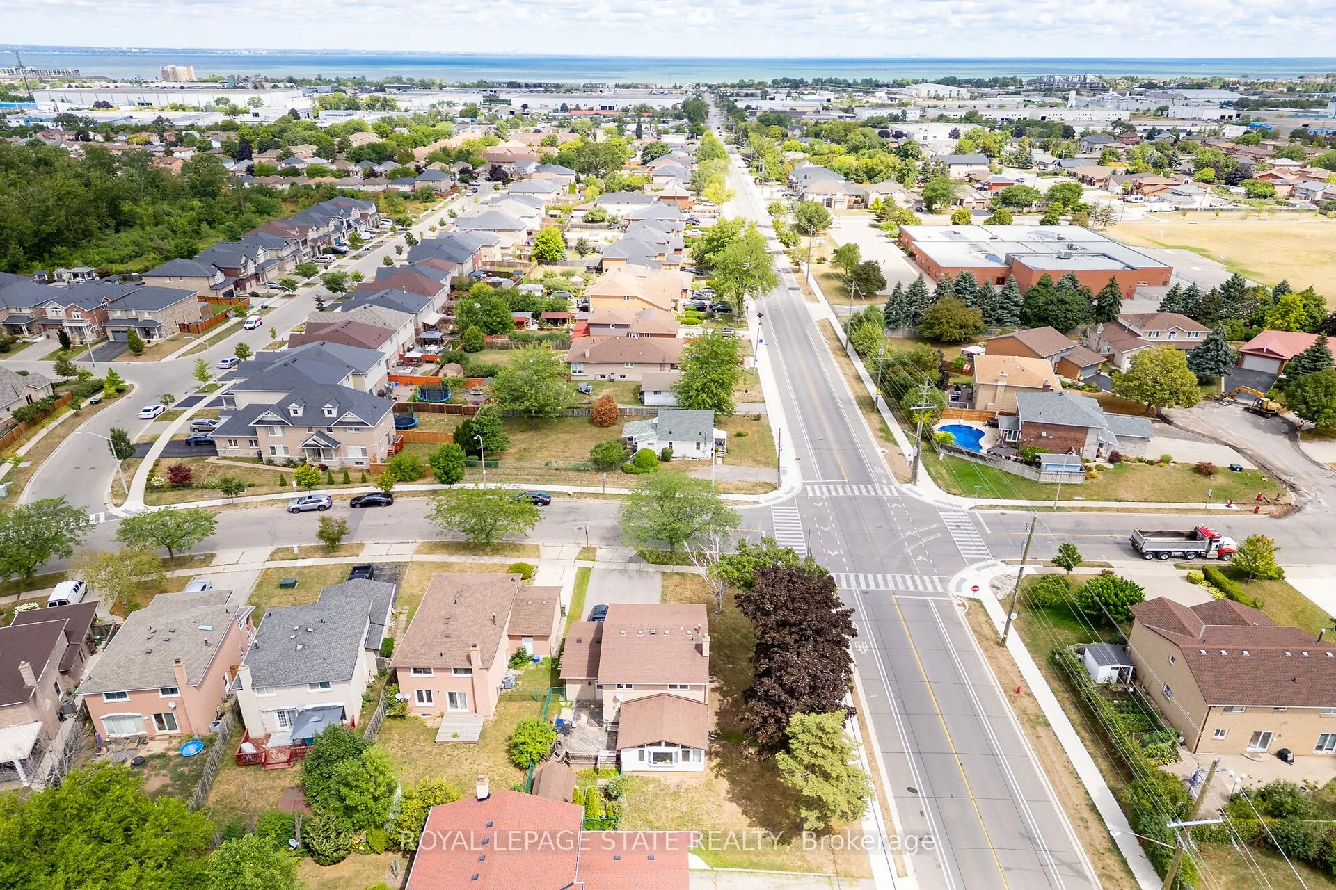 35 Macintosh Drive