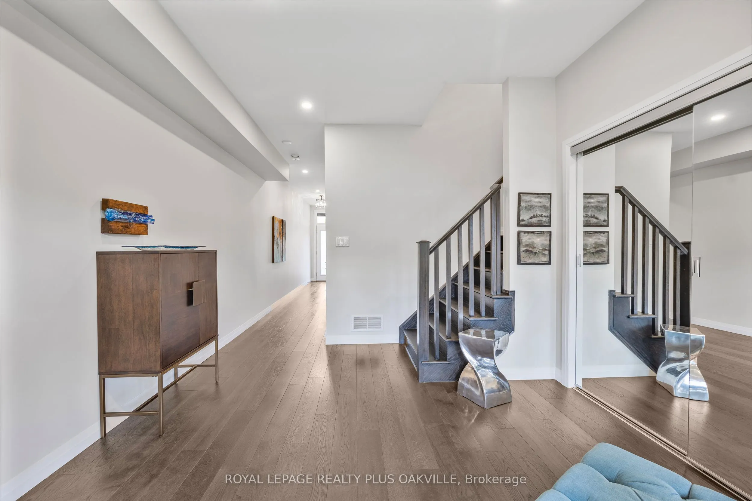 270 Melvin Avenue, #18