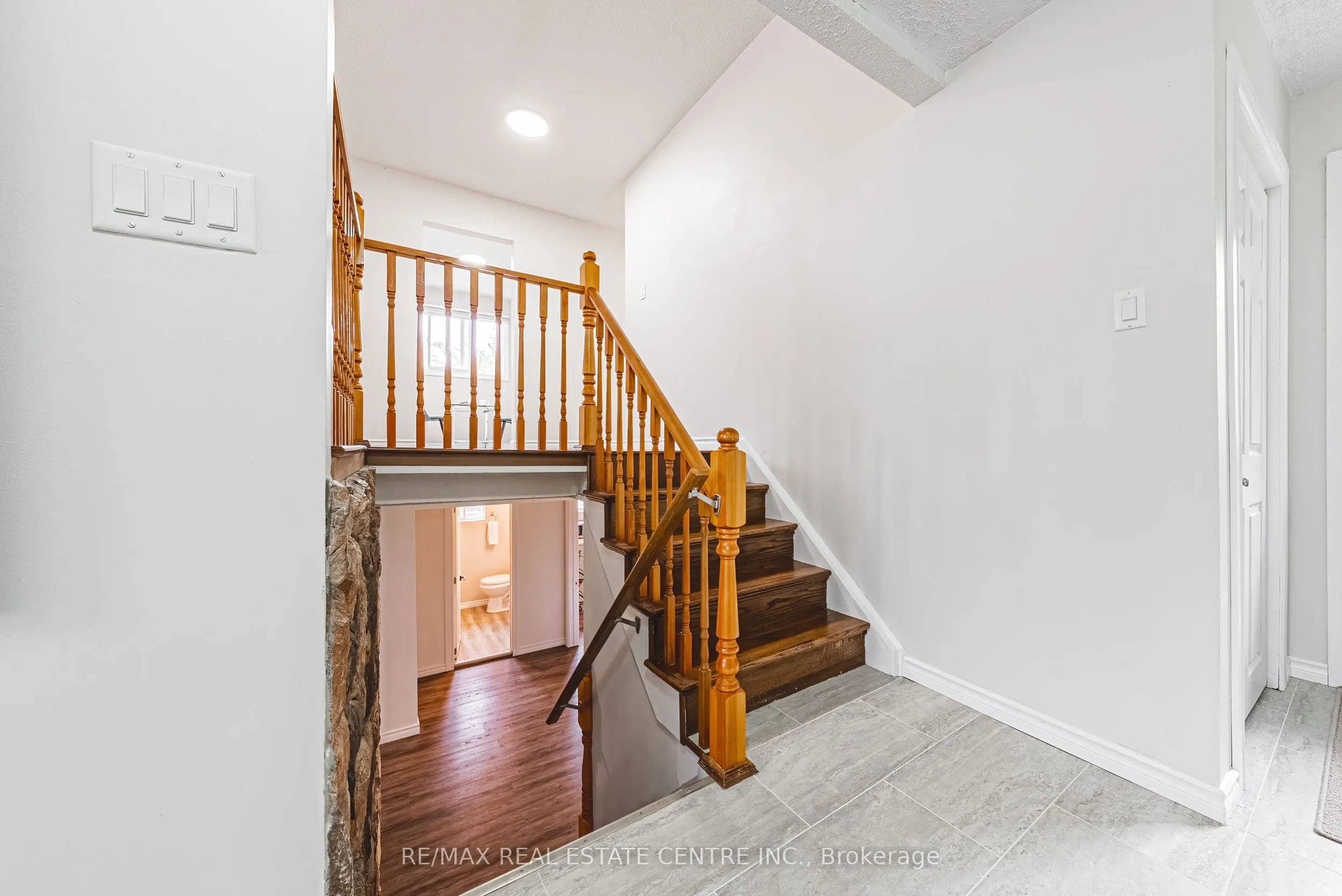68 Scott Road