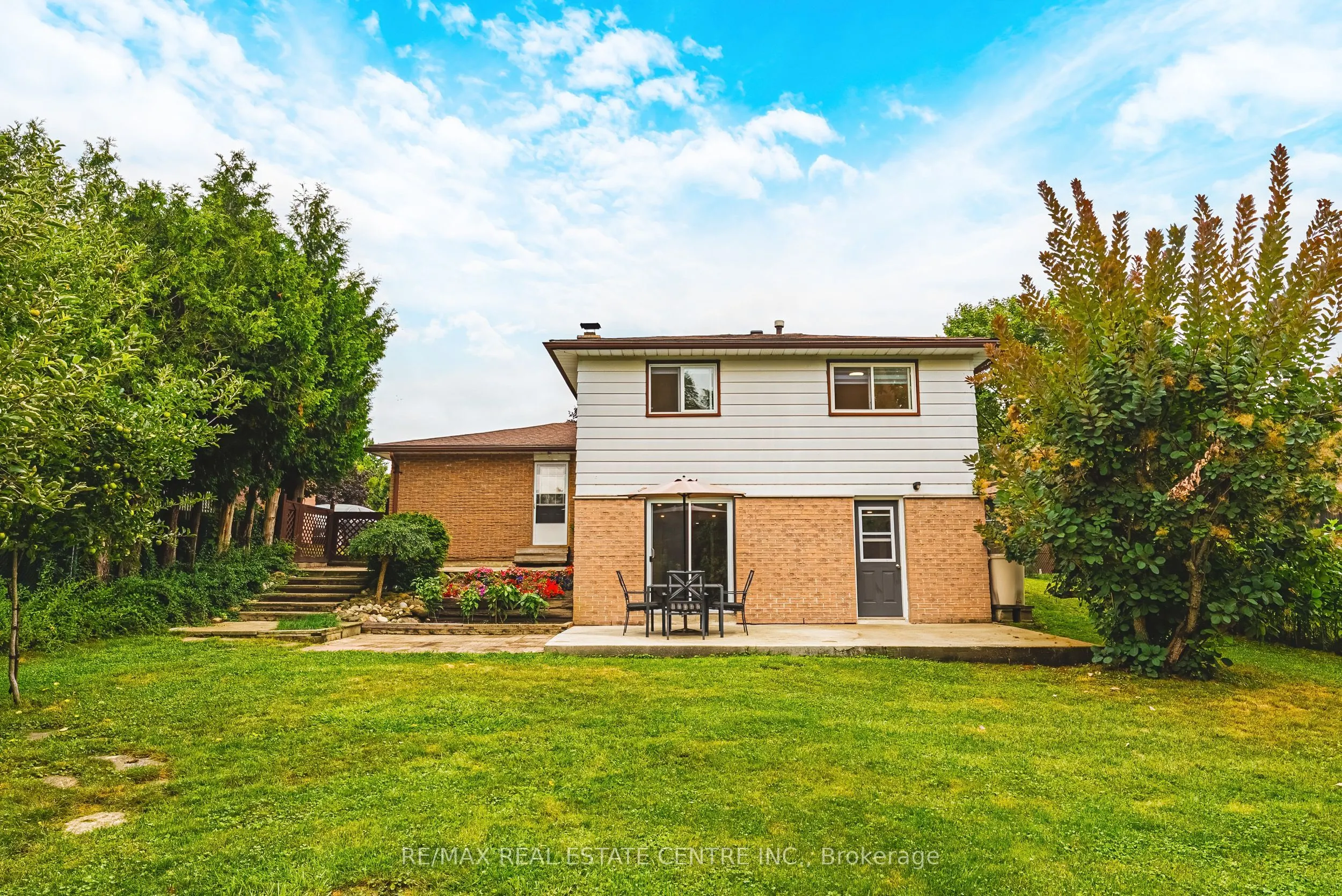 68 Scott Road