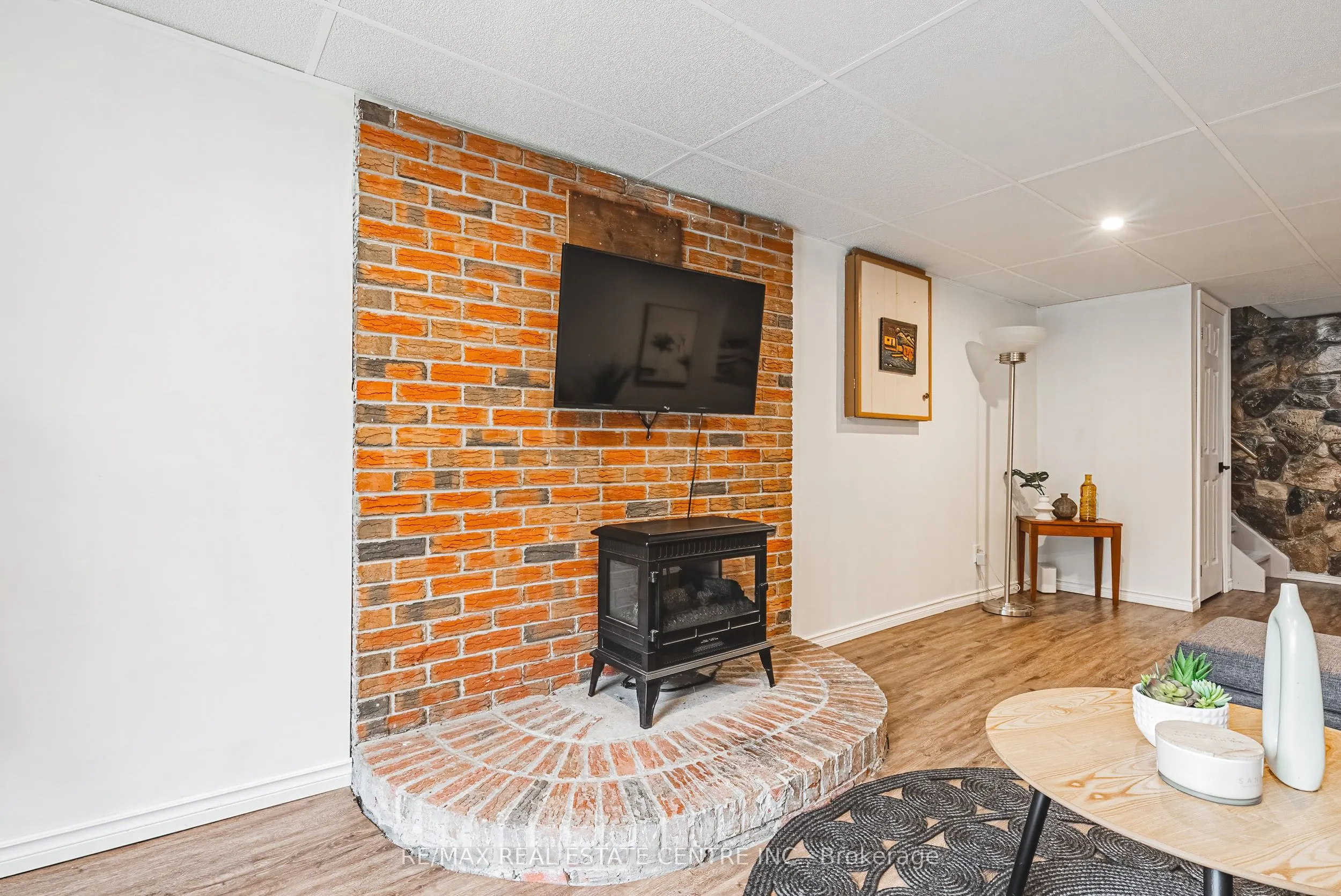 68 Scott Road