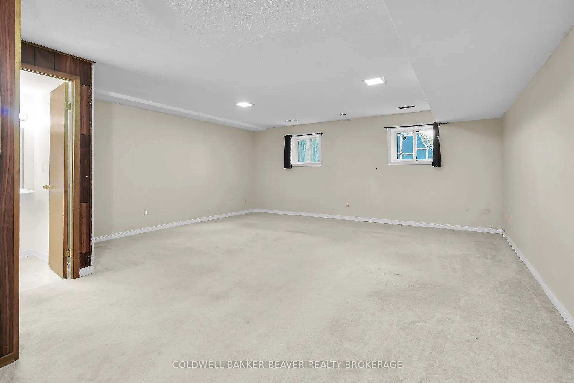71 Adswood Road