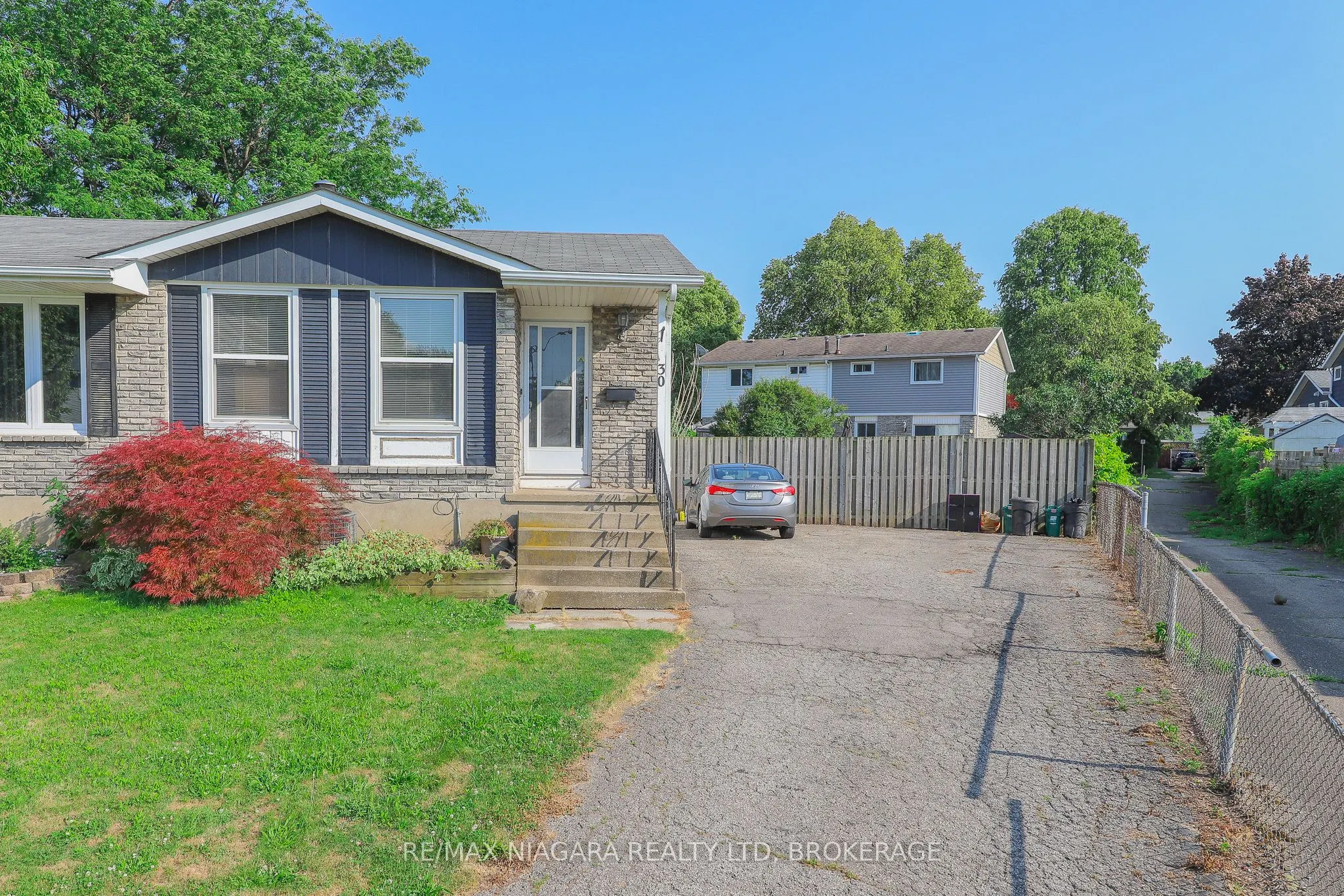 30 Garfield Lane