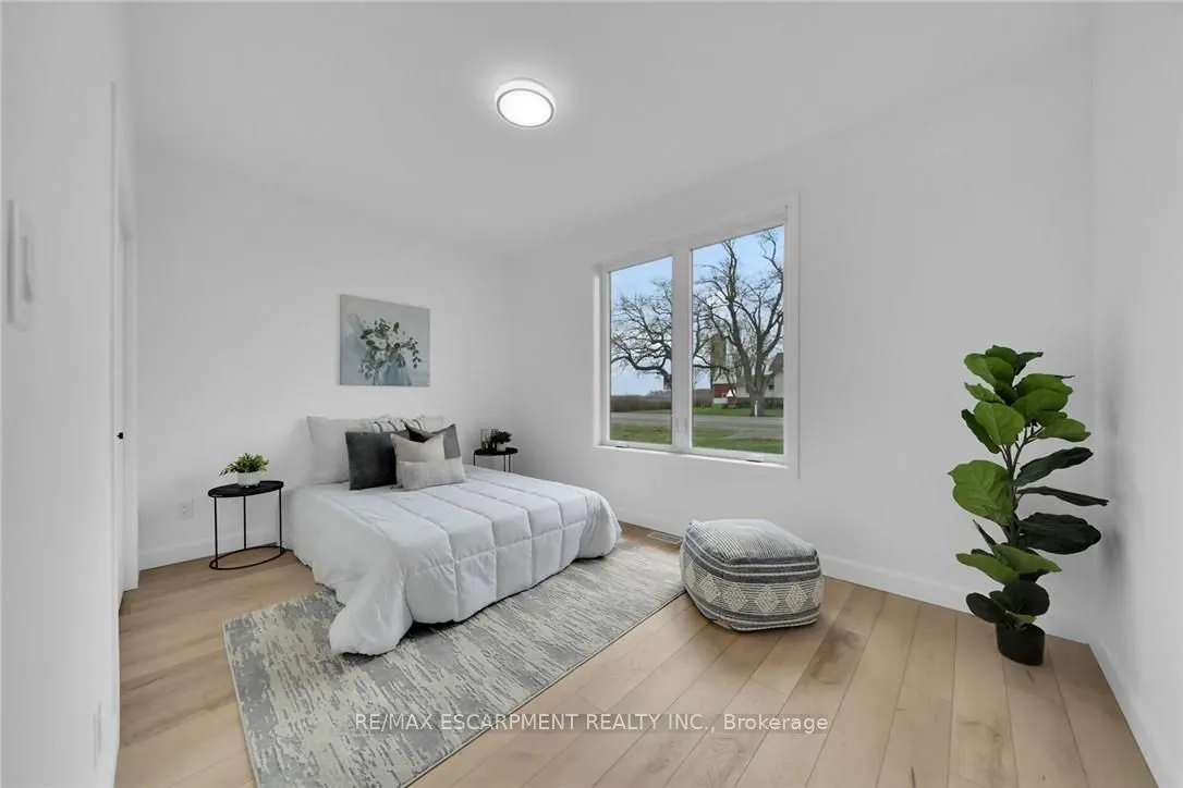 4093 Rainham Road