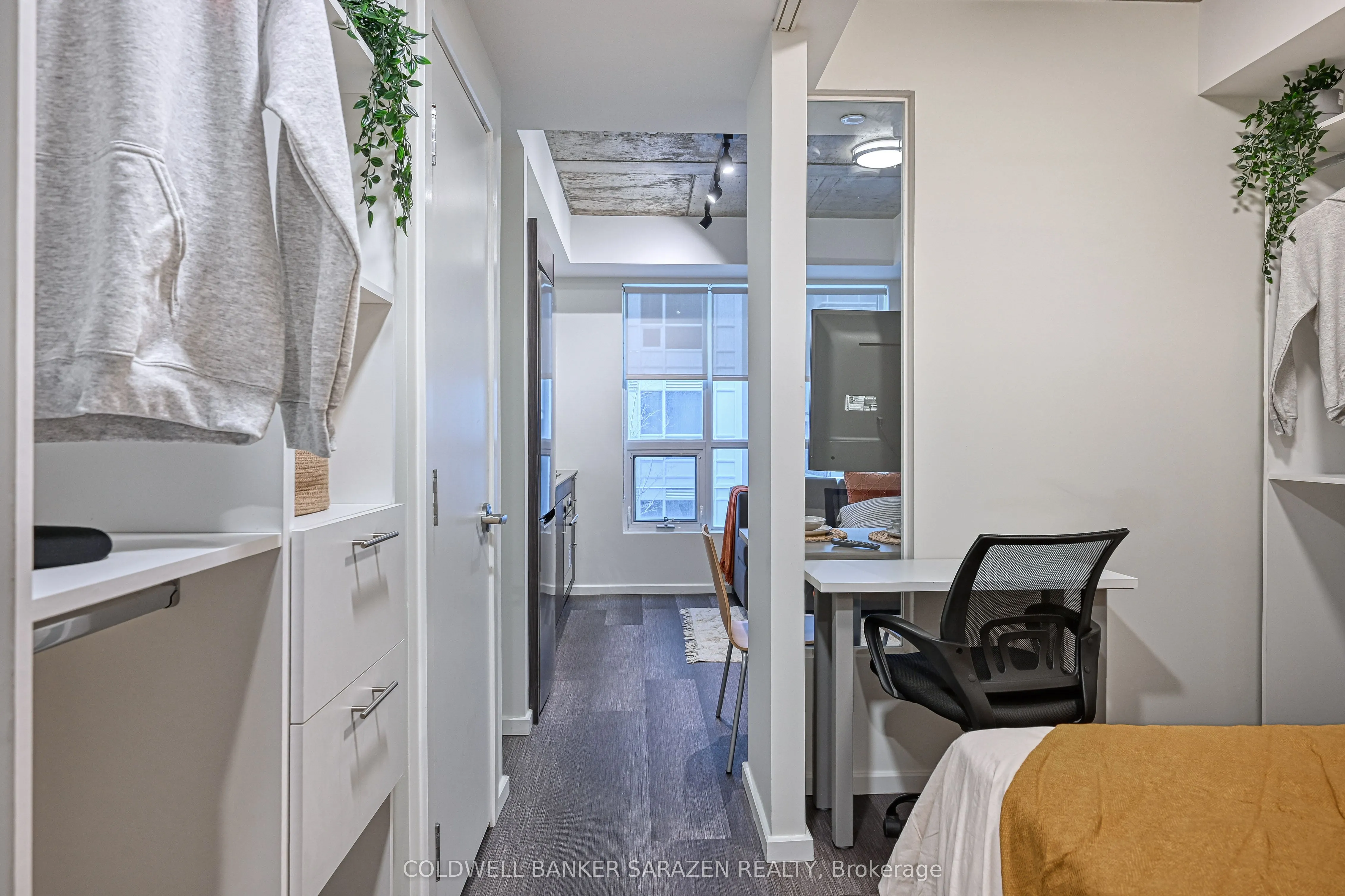 211 BESSERER Street, #R1002