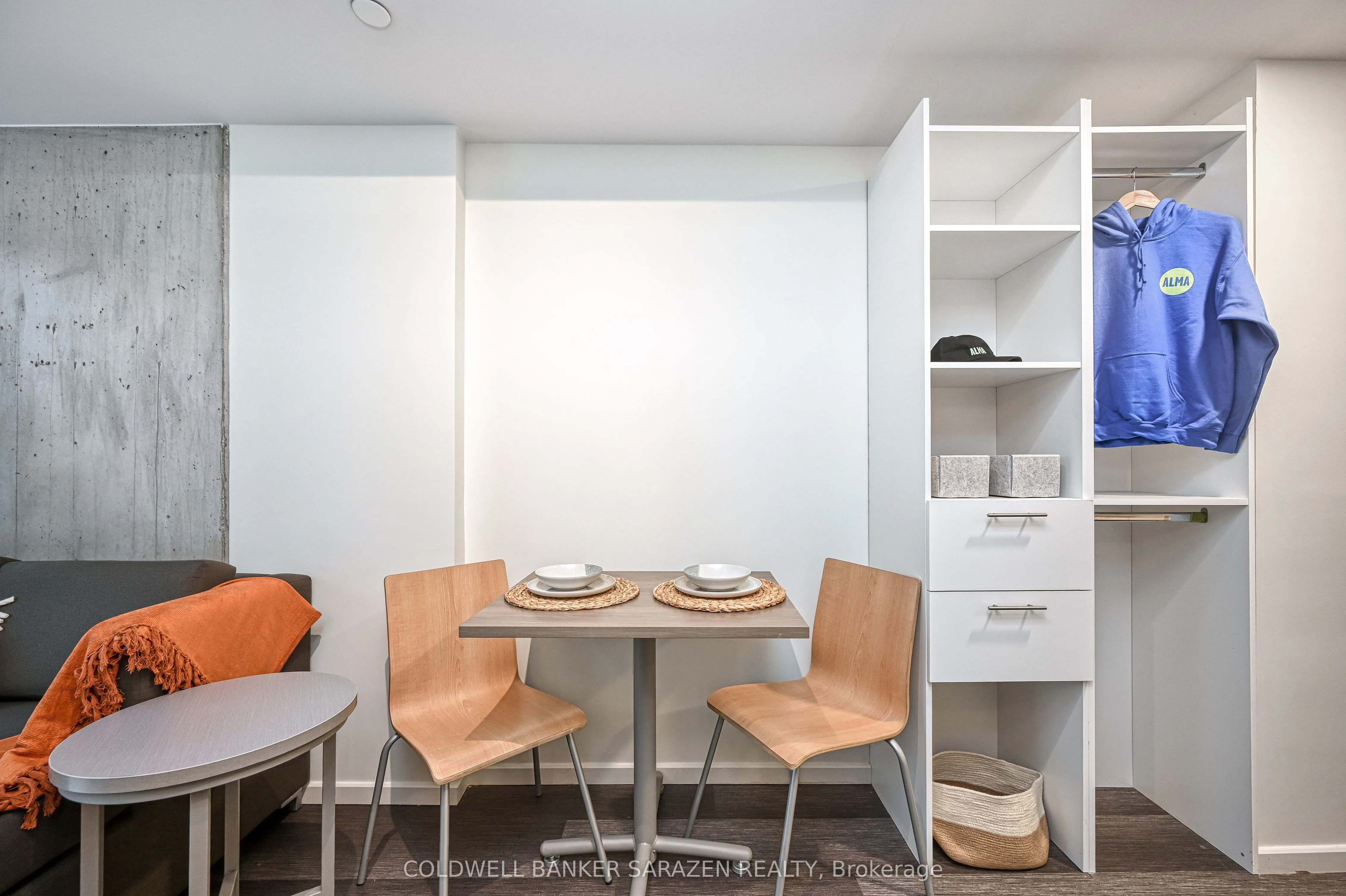 211 BESSERER Street, #B908
