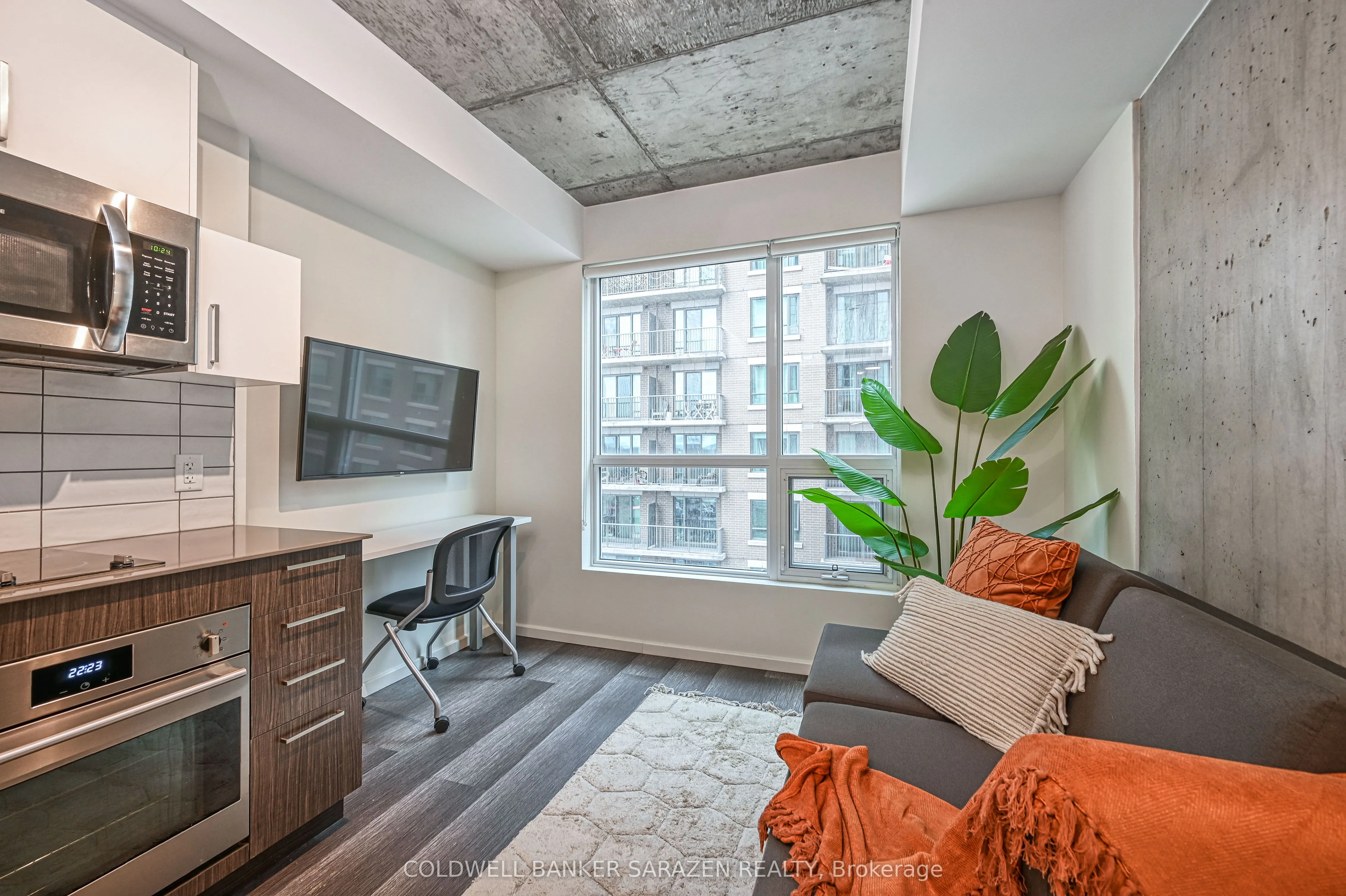 211 BESSERER Street, #B908