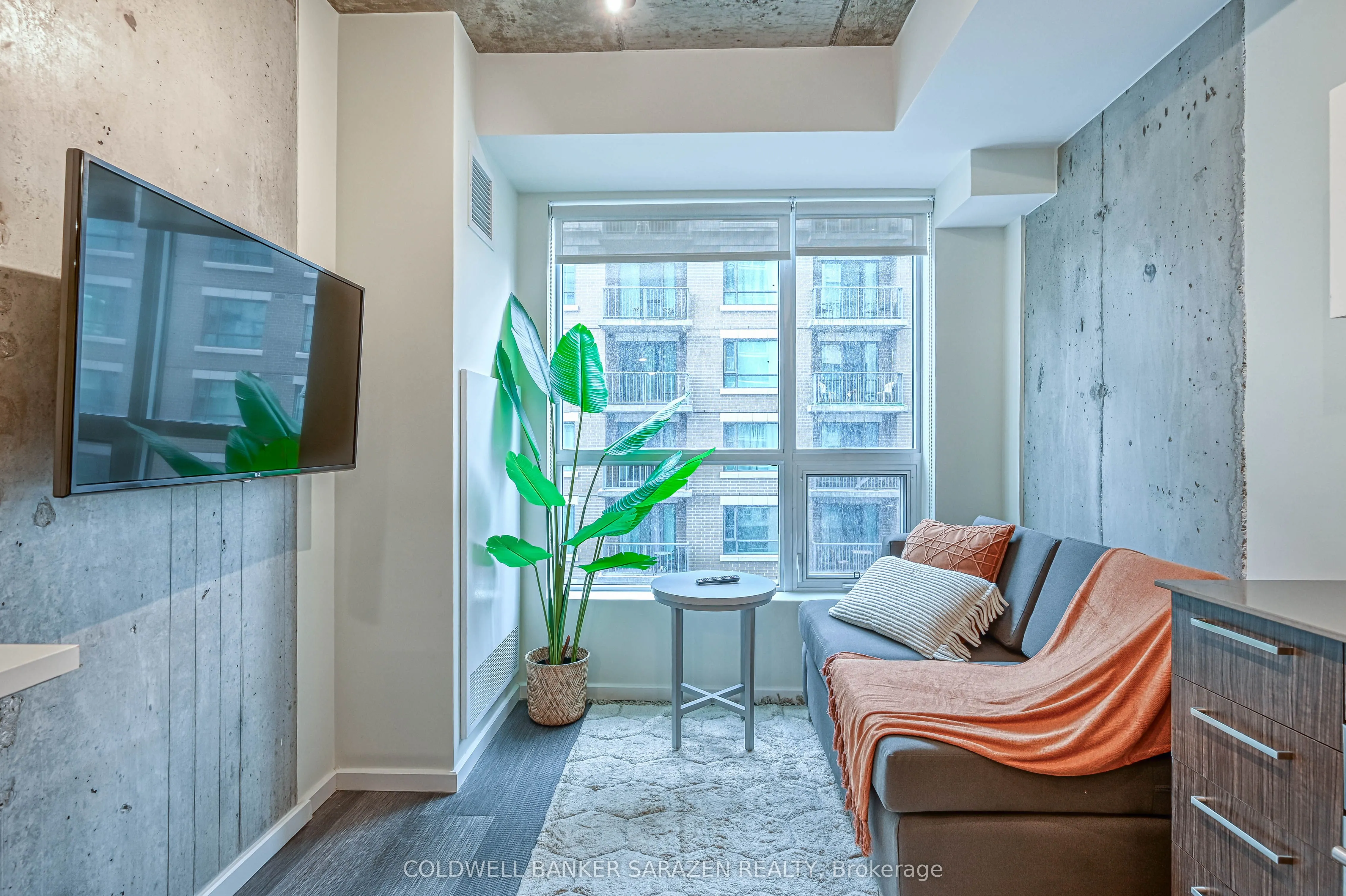 211 BESSERER Street, #B605
