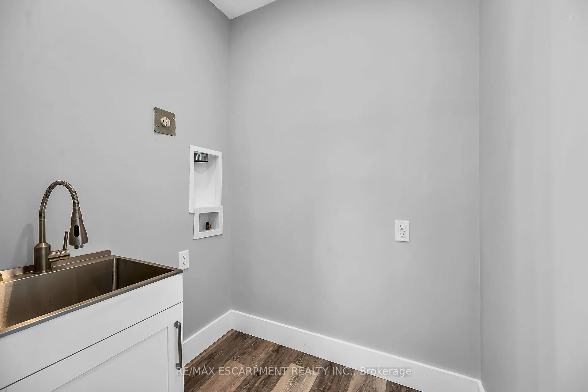22 Siddall Road