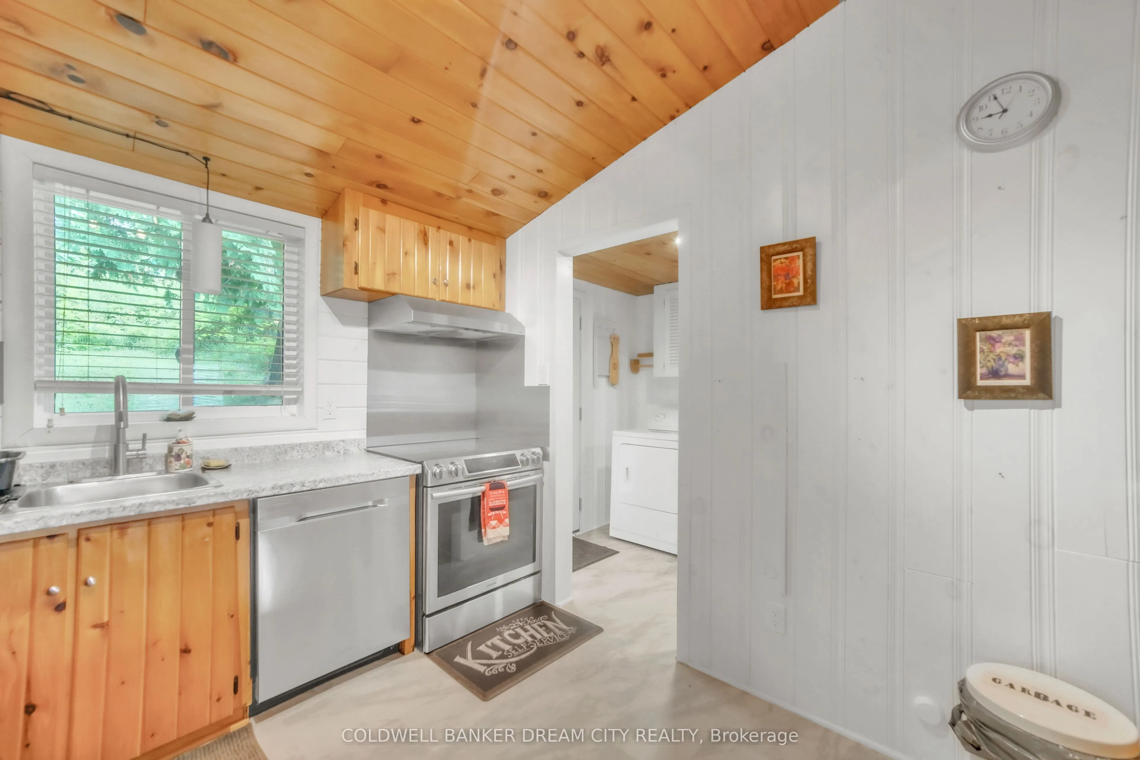 1004A ALMOND Lane