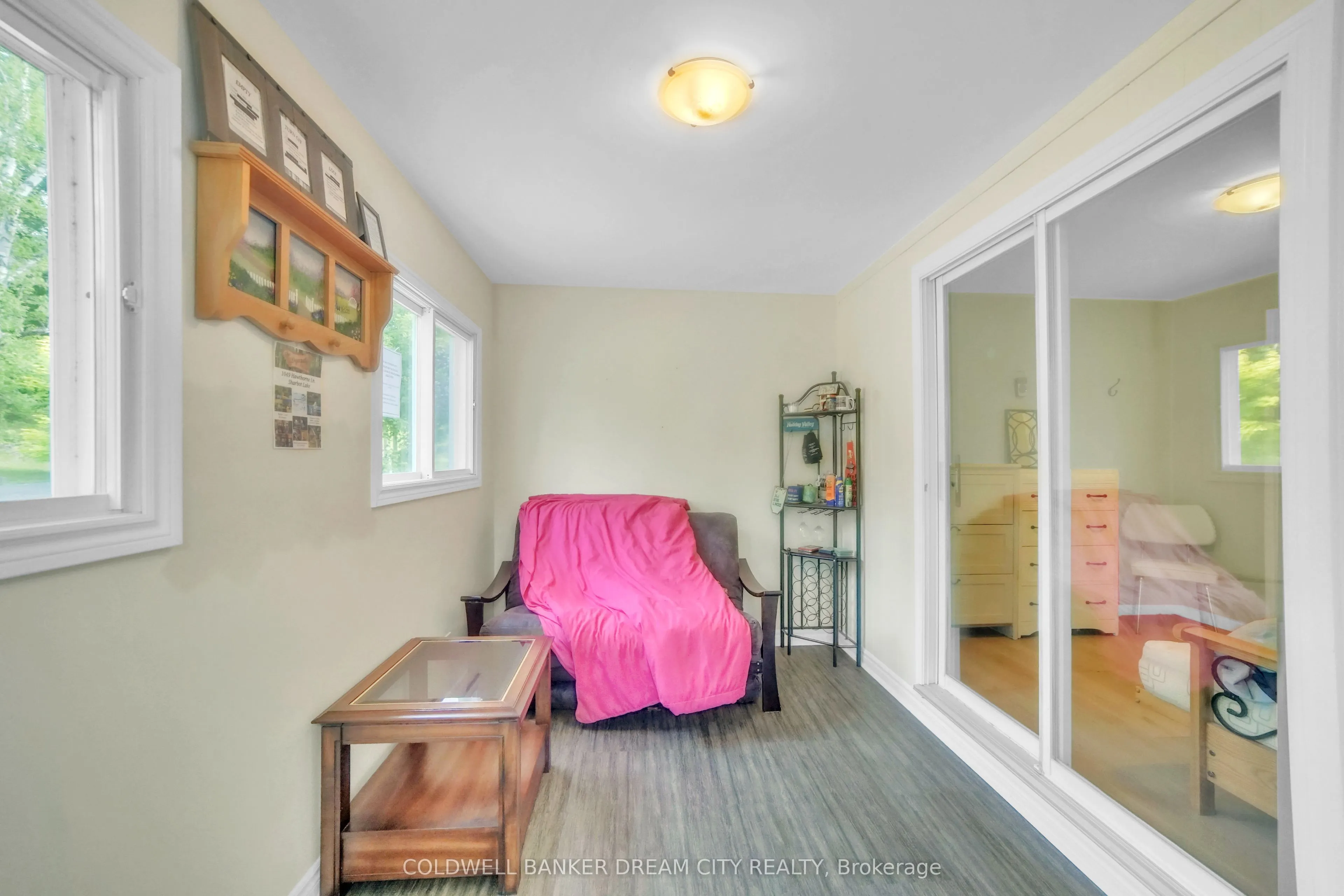 1004A ALMOND Lane