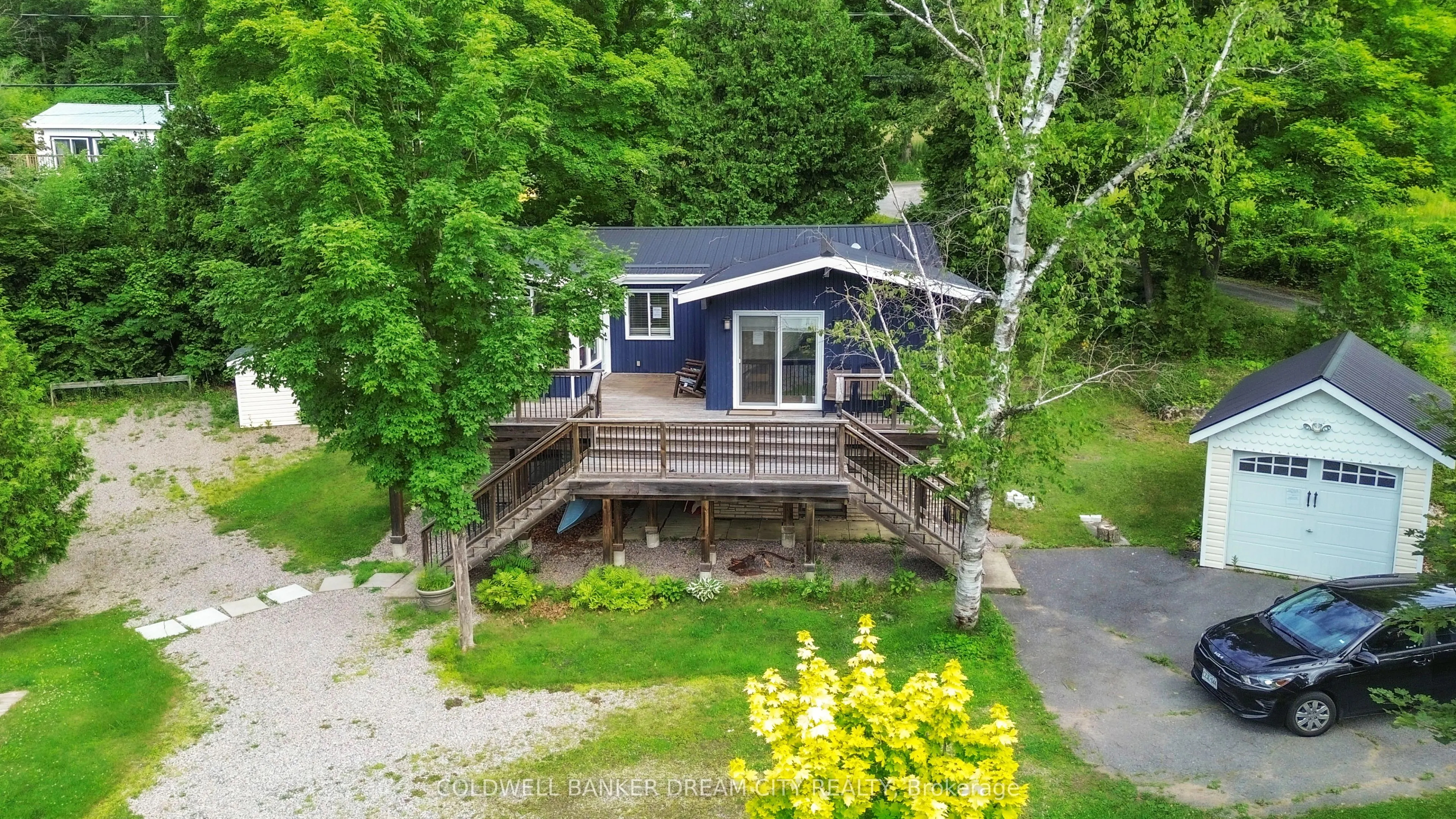 1004A ALMOND Lane
