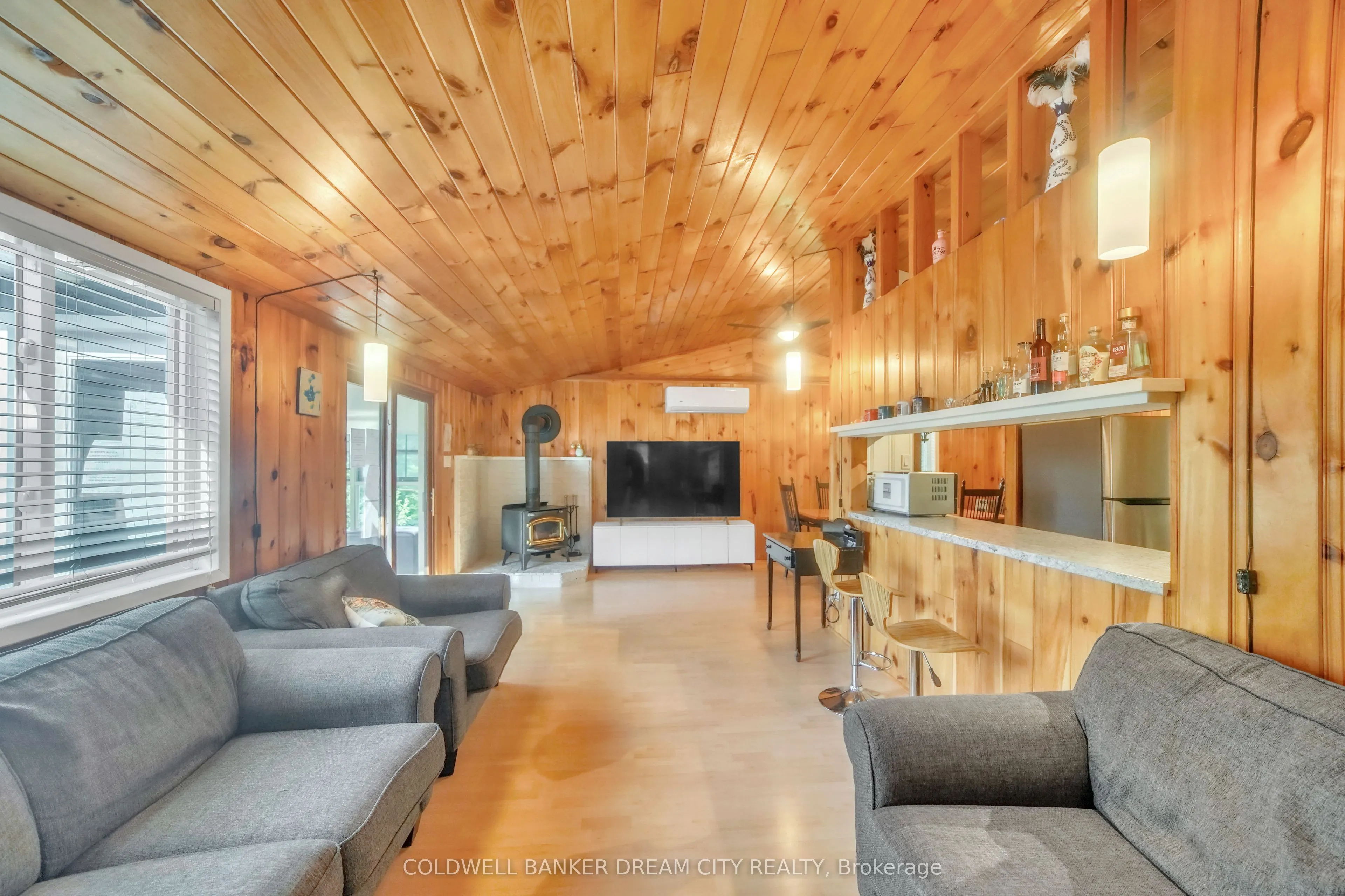 1004A ALMOND Lane