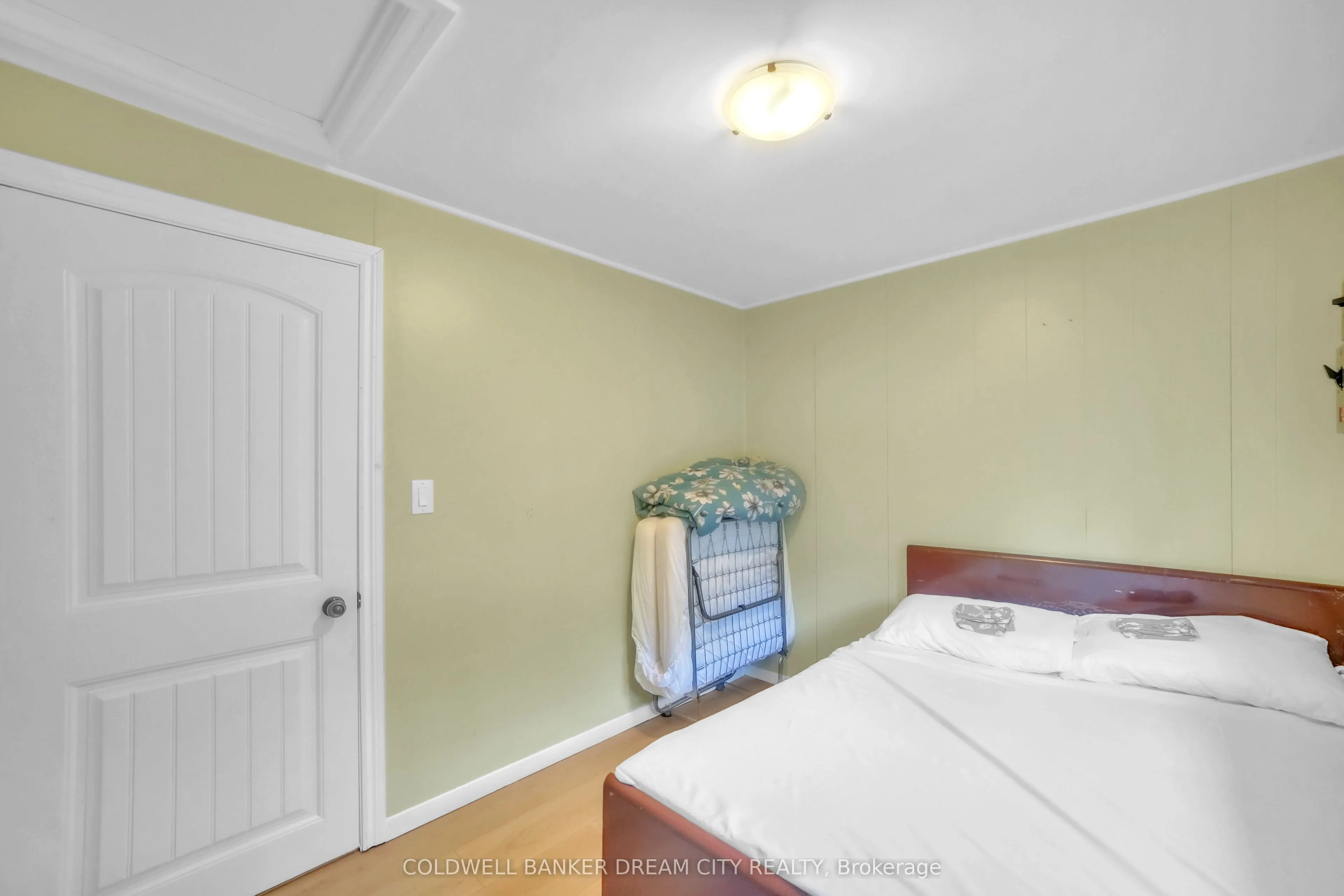 1004A ALMOND Lane