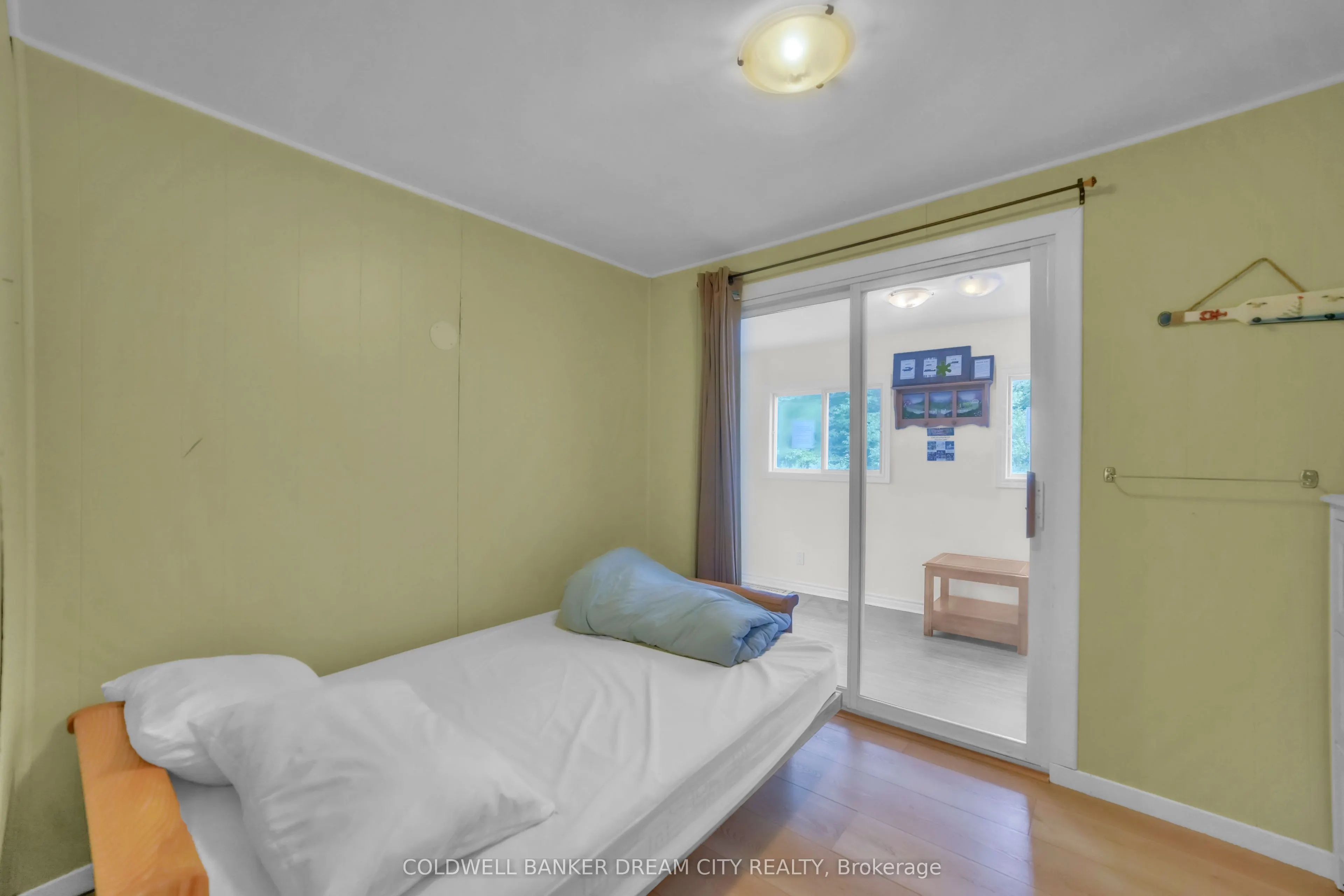 1004A ALMOND Lane