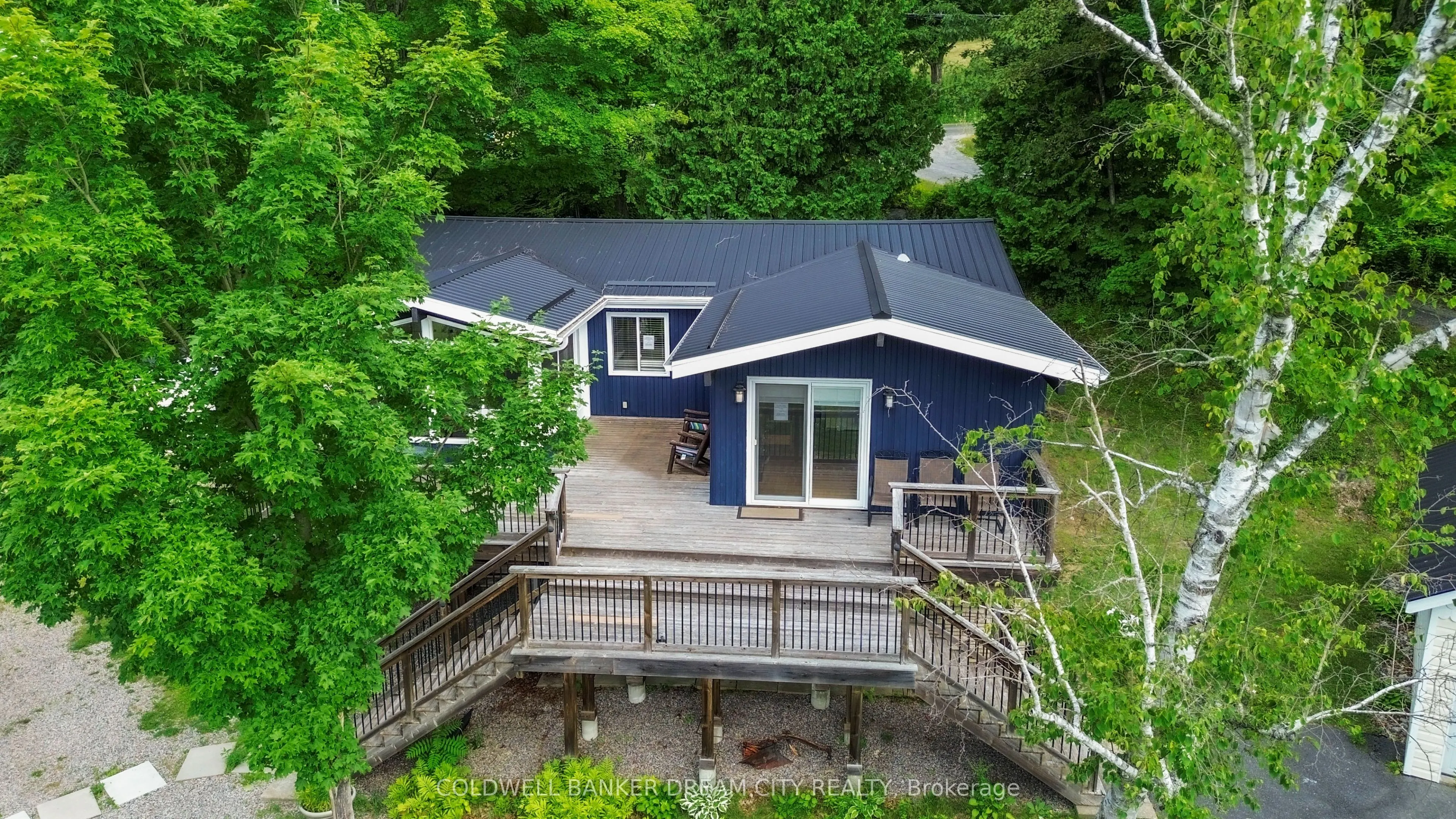 1004A ALMOND Lane