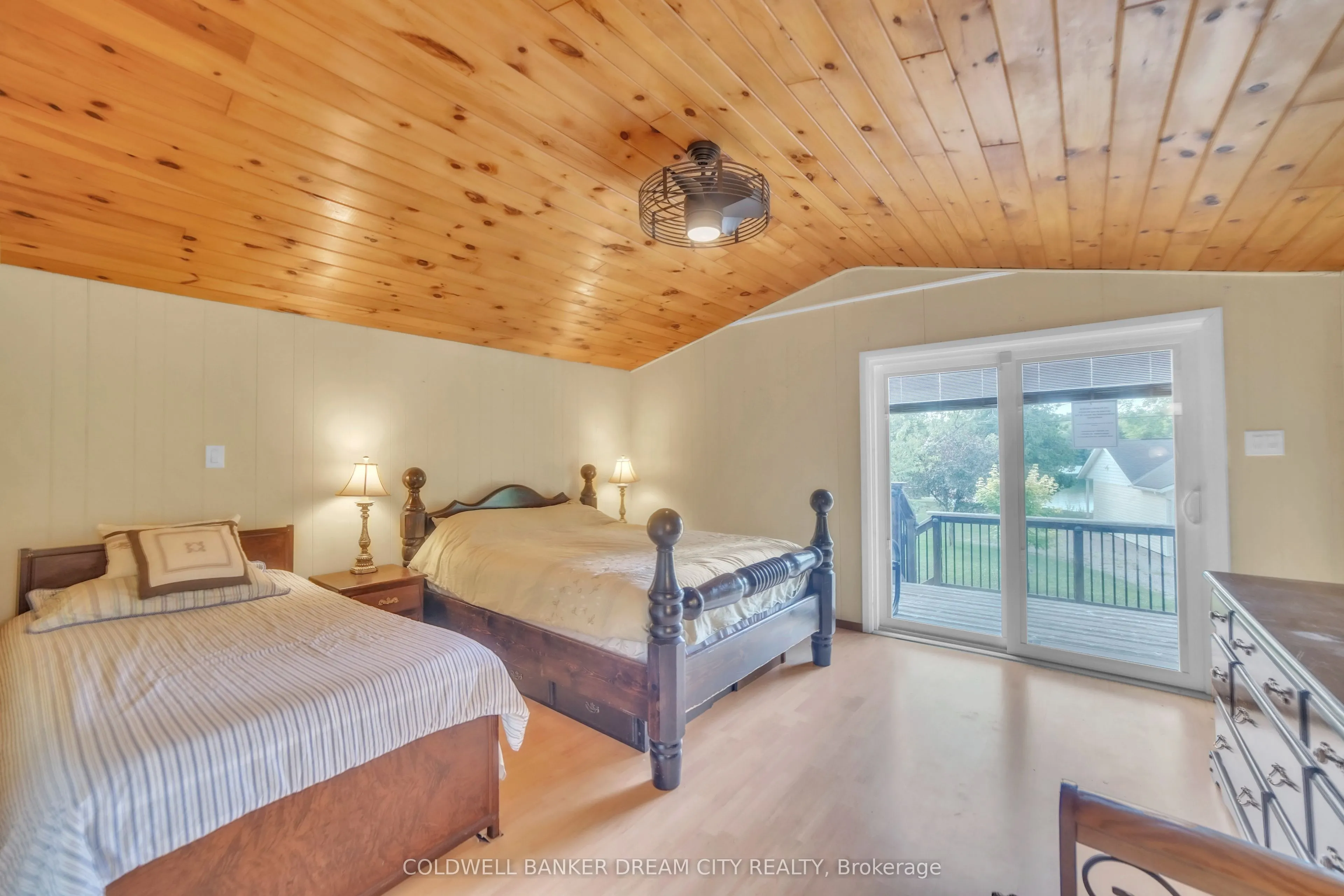 1004A ALMOND Lane