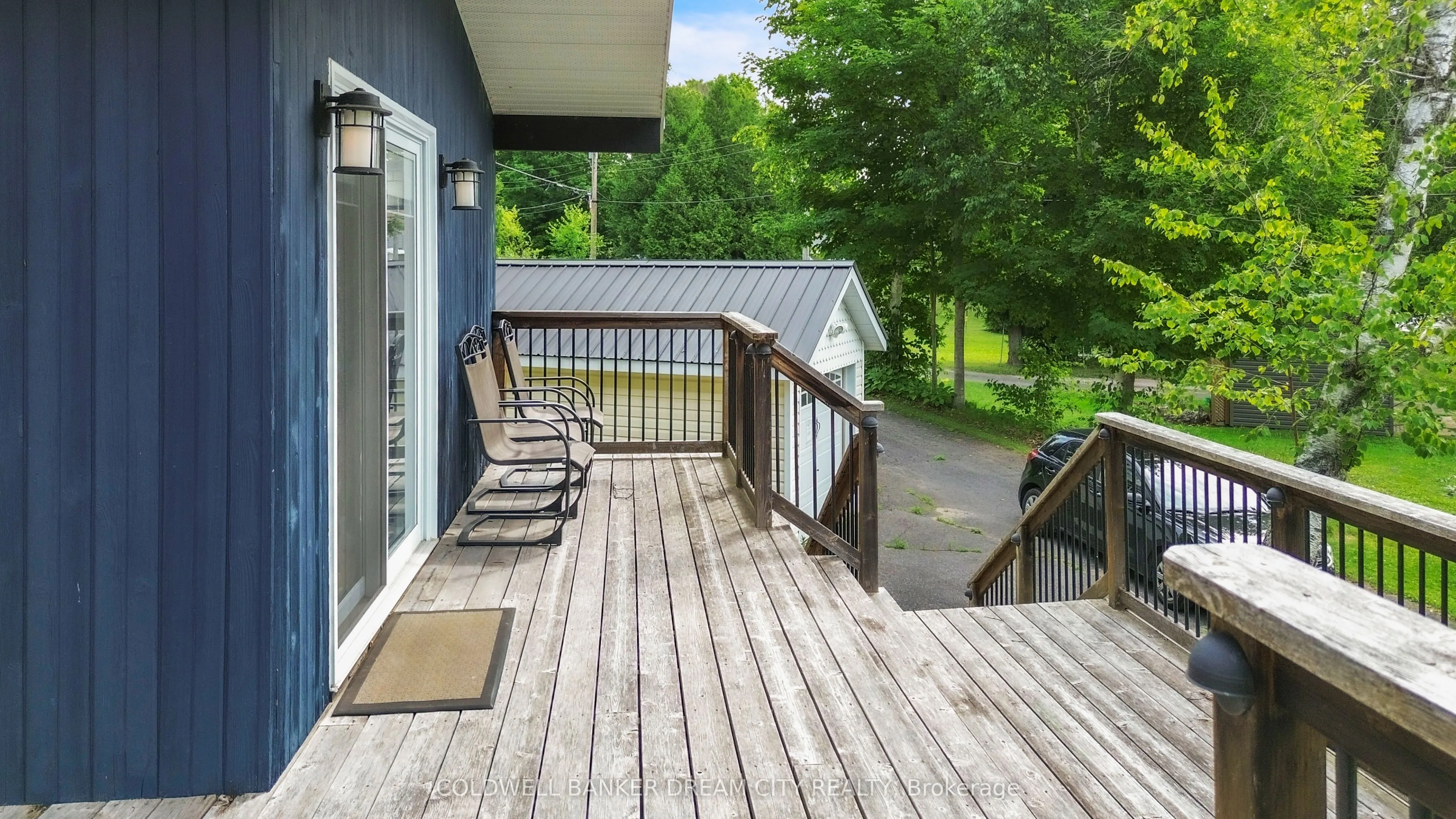1004A ALMOND Lane
