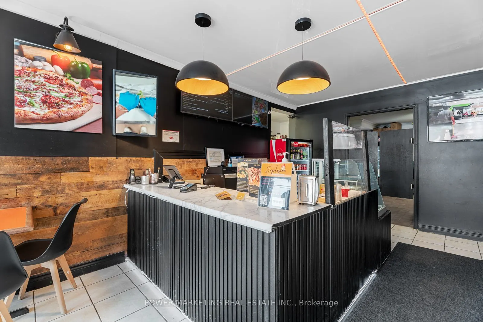 293 ST LAURENT Boulevard