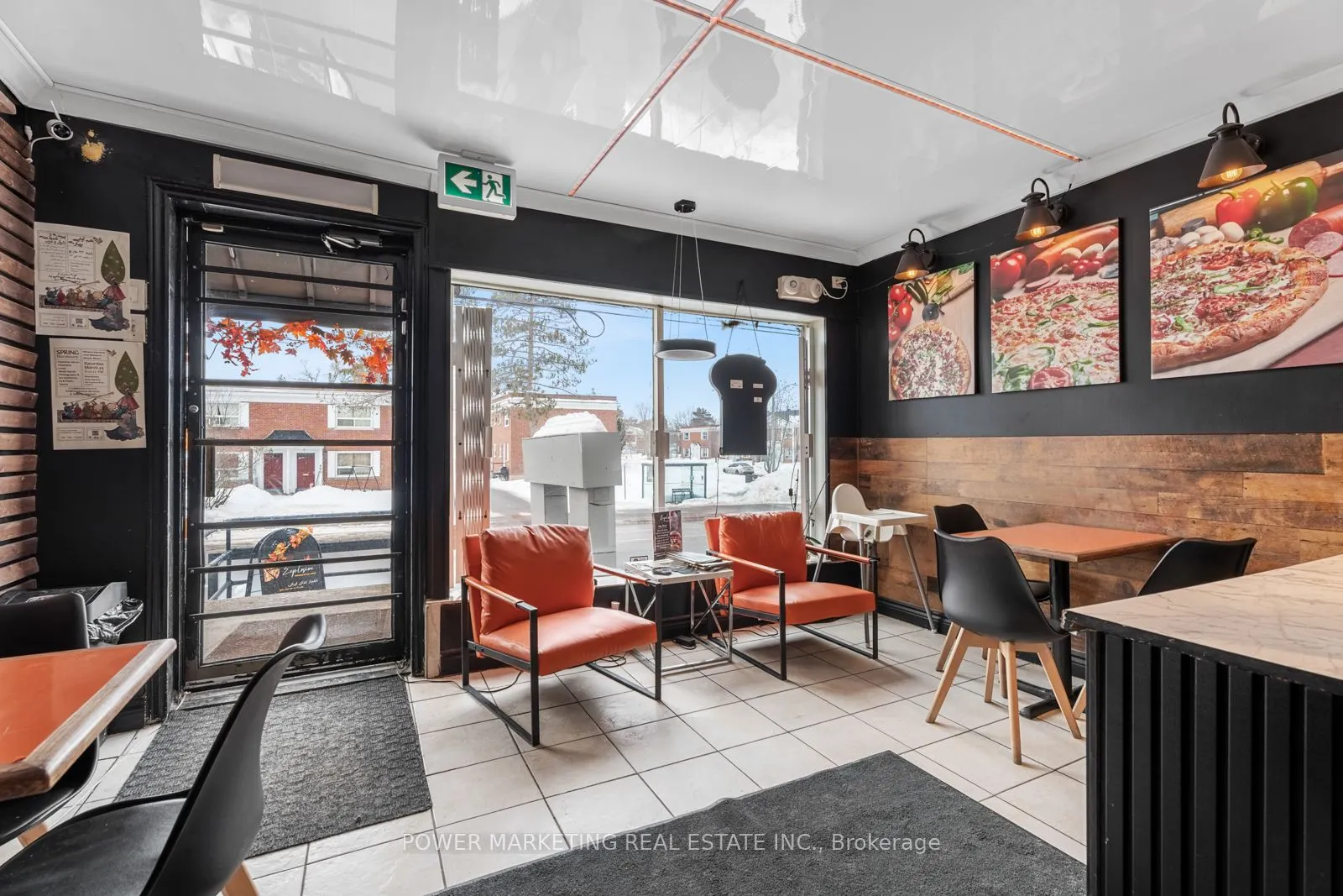 293 ST LAURENT Boulevard