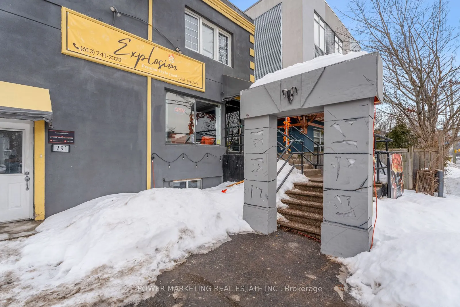 293 ST LAURENT Boulevard