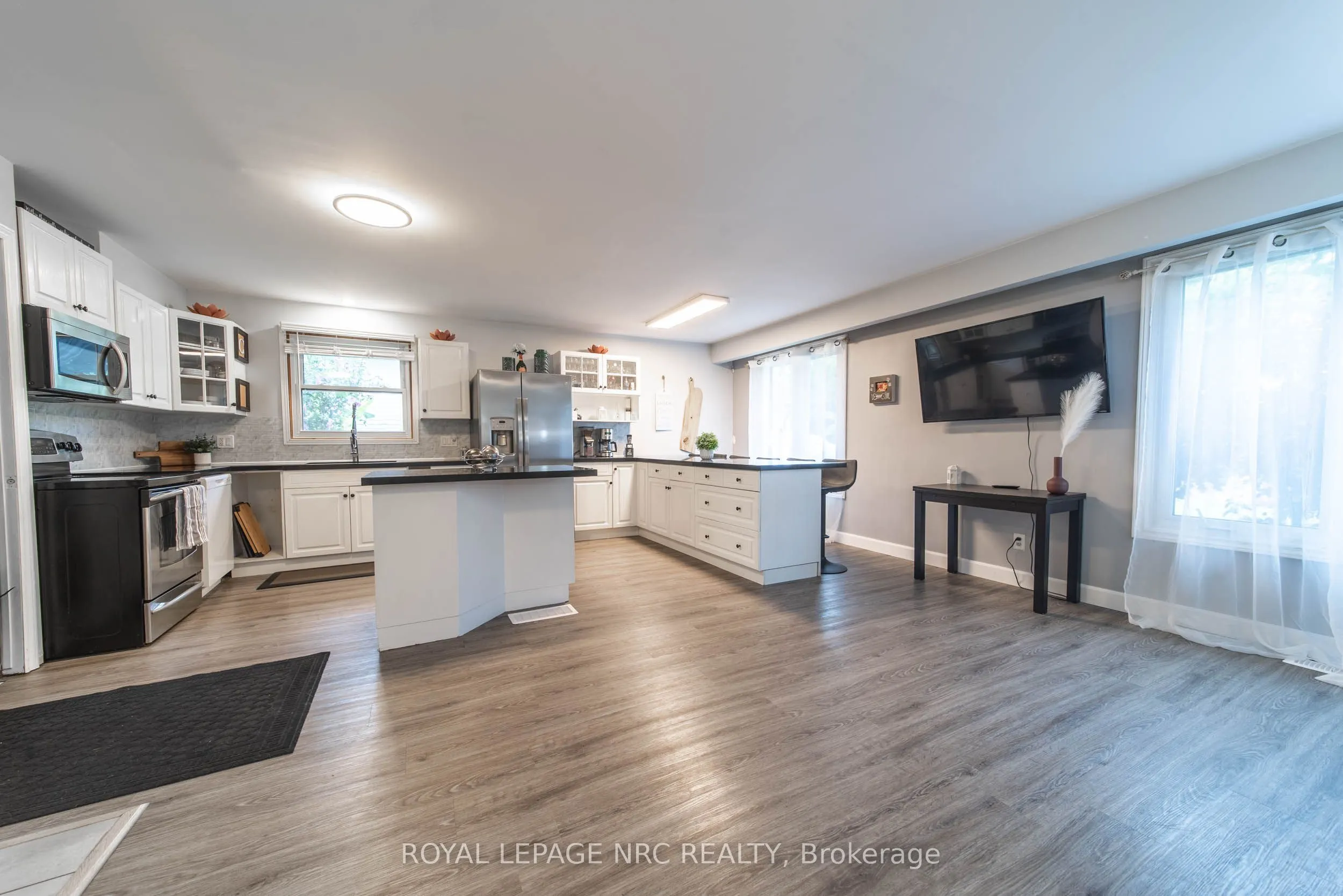 7346 Sunhaven Drive