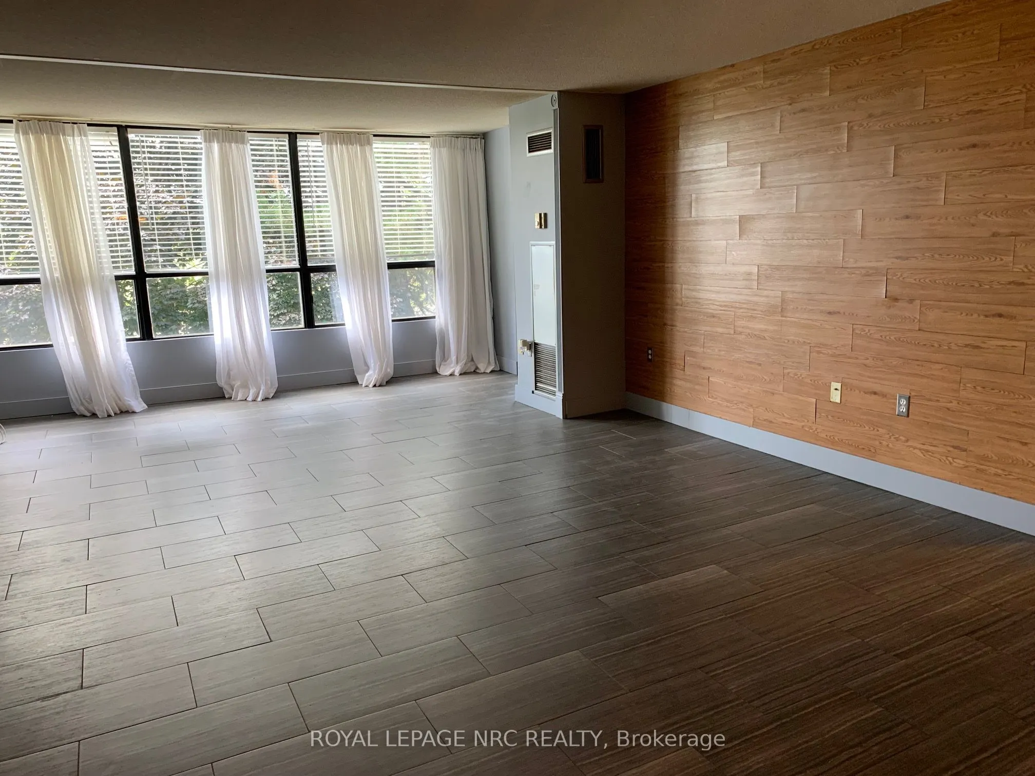 5100 Dorchester Road, #304