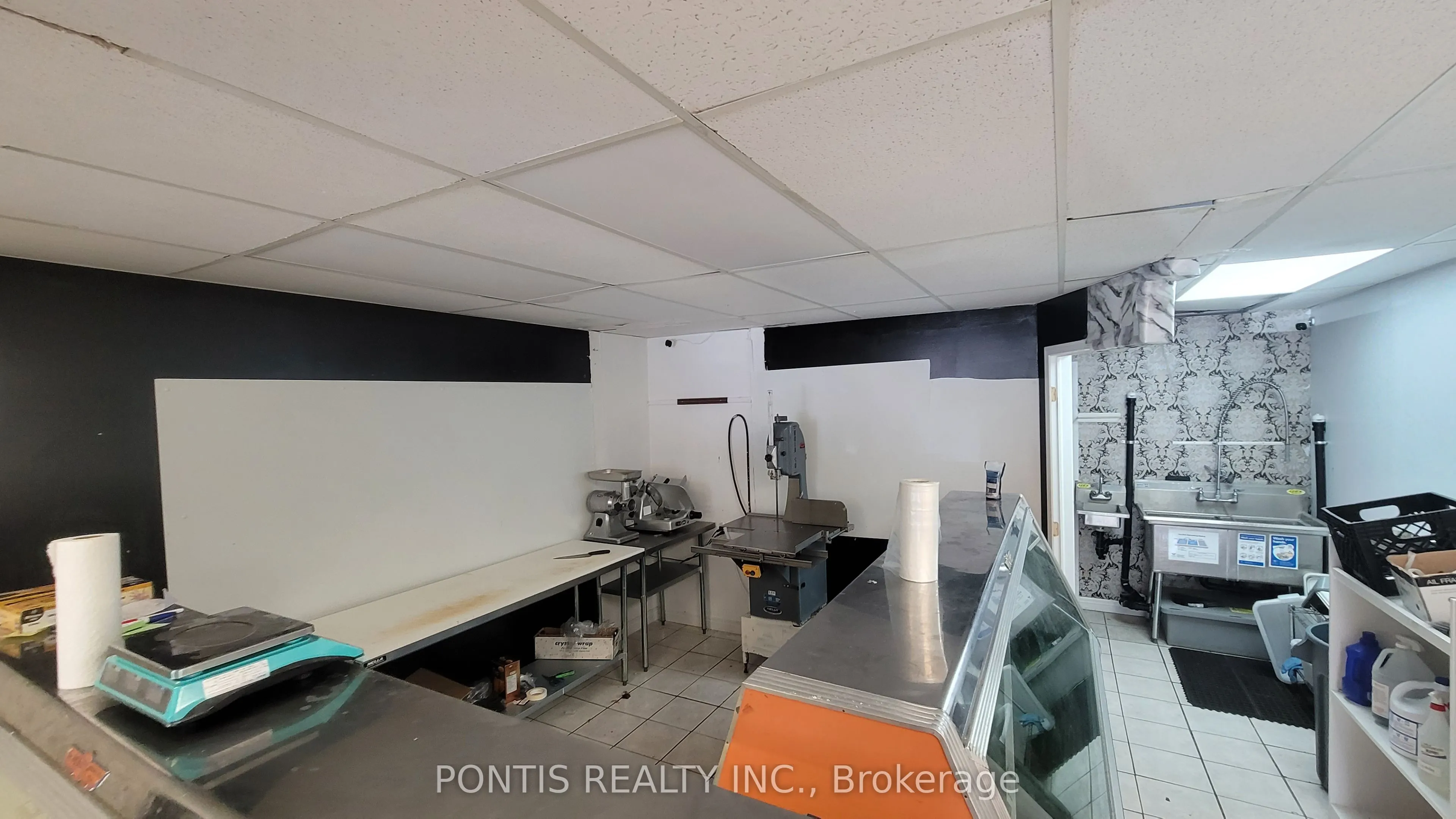 210 SAMUELSON Street, #B