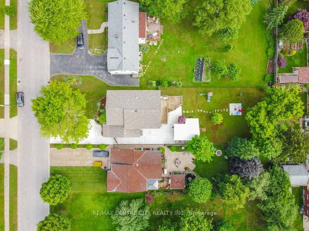 1018 Willow Drive